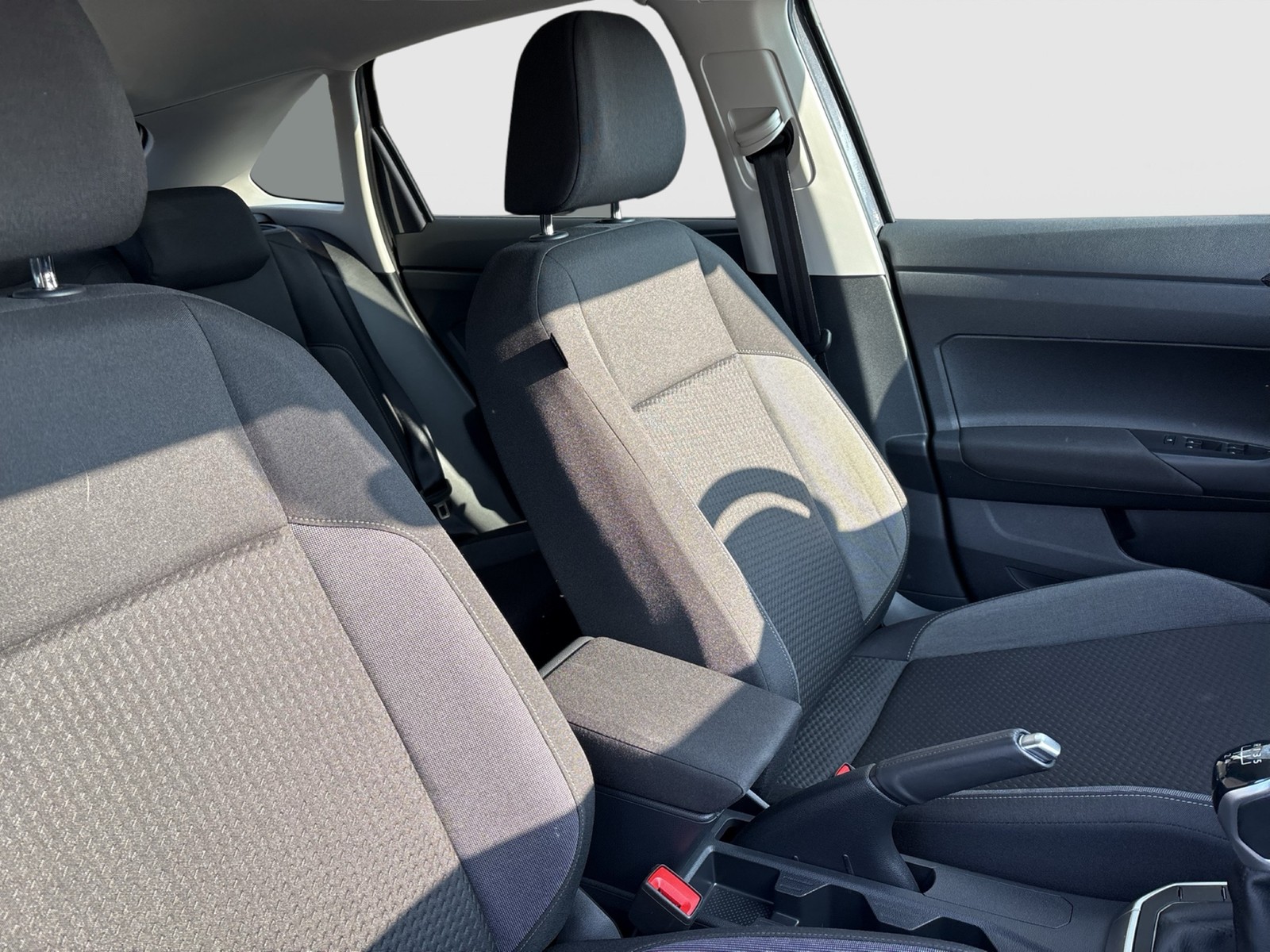 Volkswagen Taigo 1.0 LIFE NAVI CARPLAY SITZHEIZUNG ALU LED