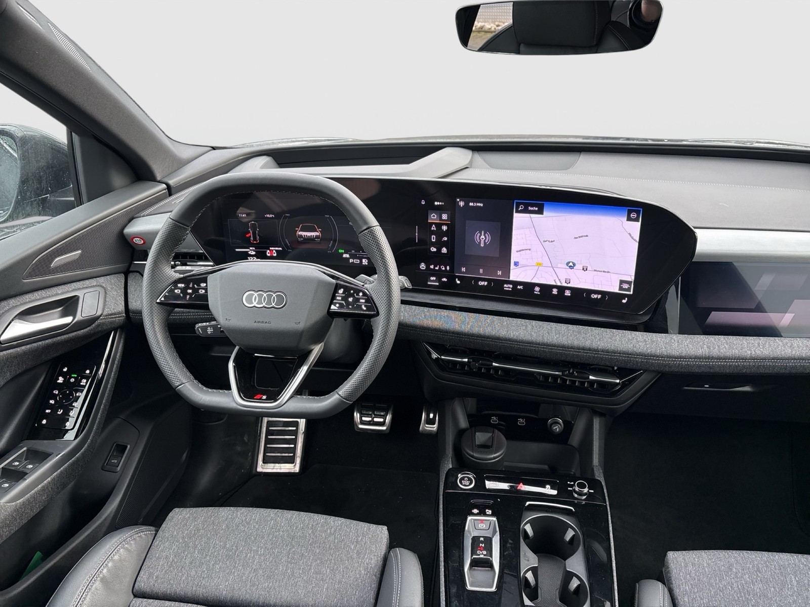 Audi Q6 e-tron quattro S LINE TECH PRO PANO B&O CAM