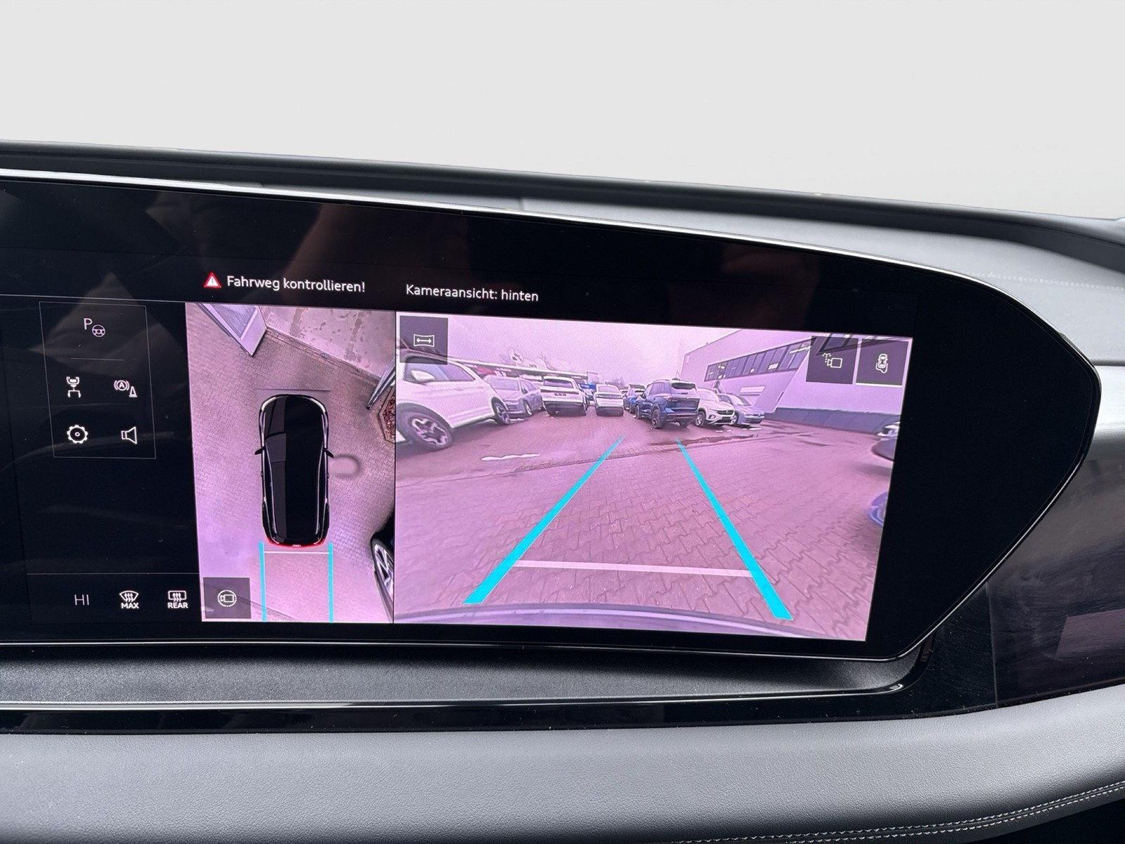 Audi Q6 e-tron quattro S LINE BLACKPAK TECH+ ACC 20"