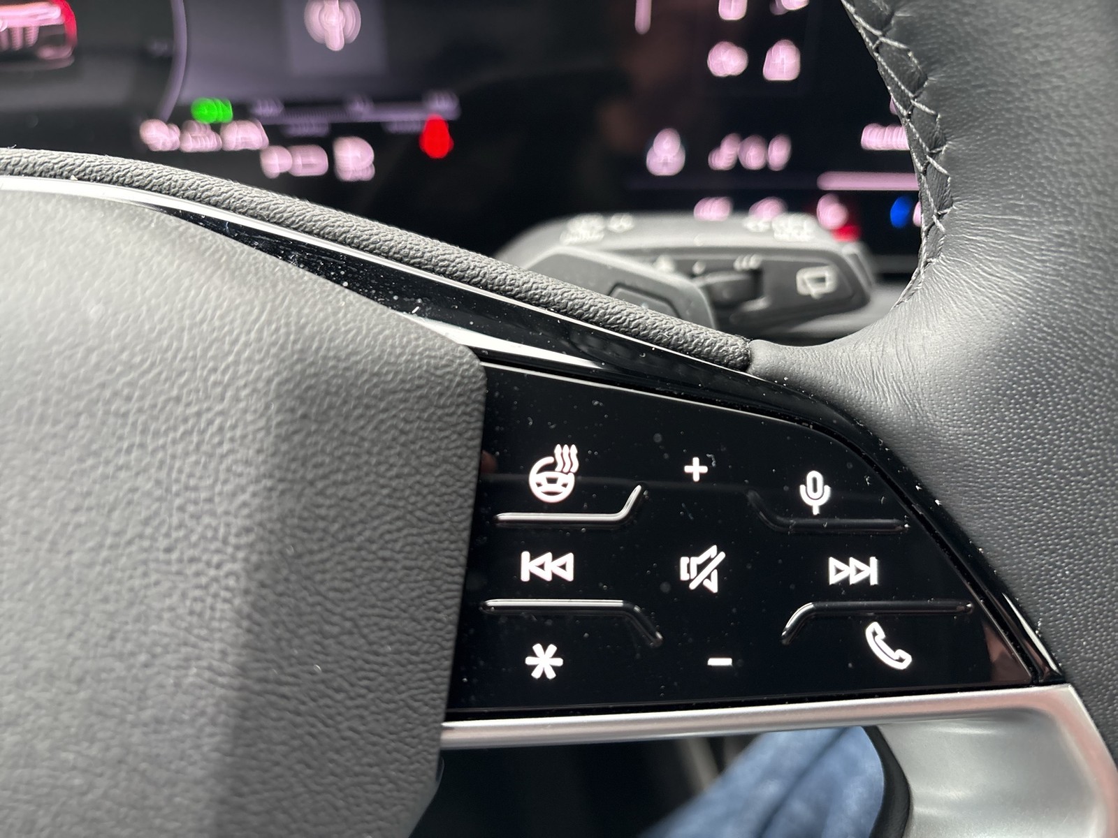 Audi Q6 e-tron quattro S LINE BLACKPAK TECH+ ACC 20"