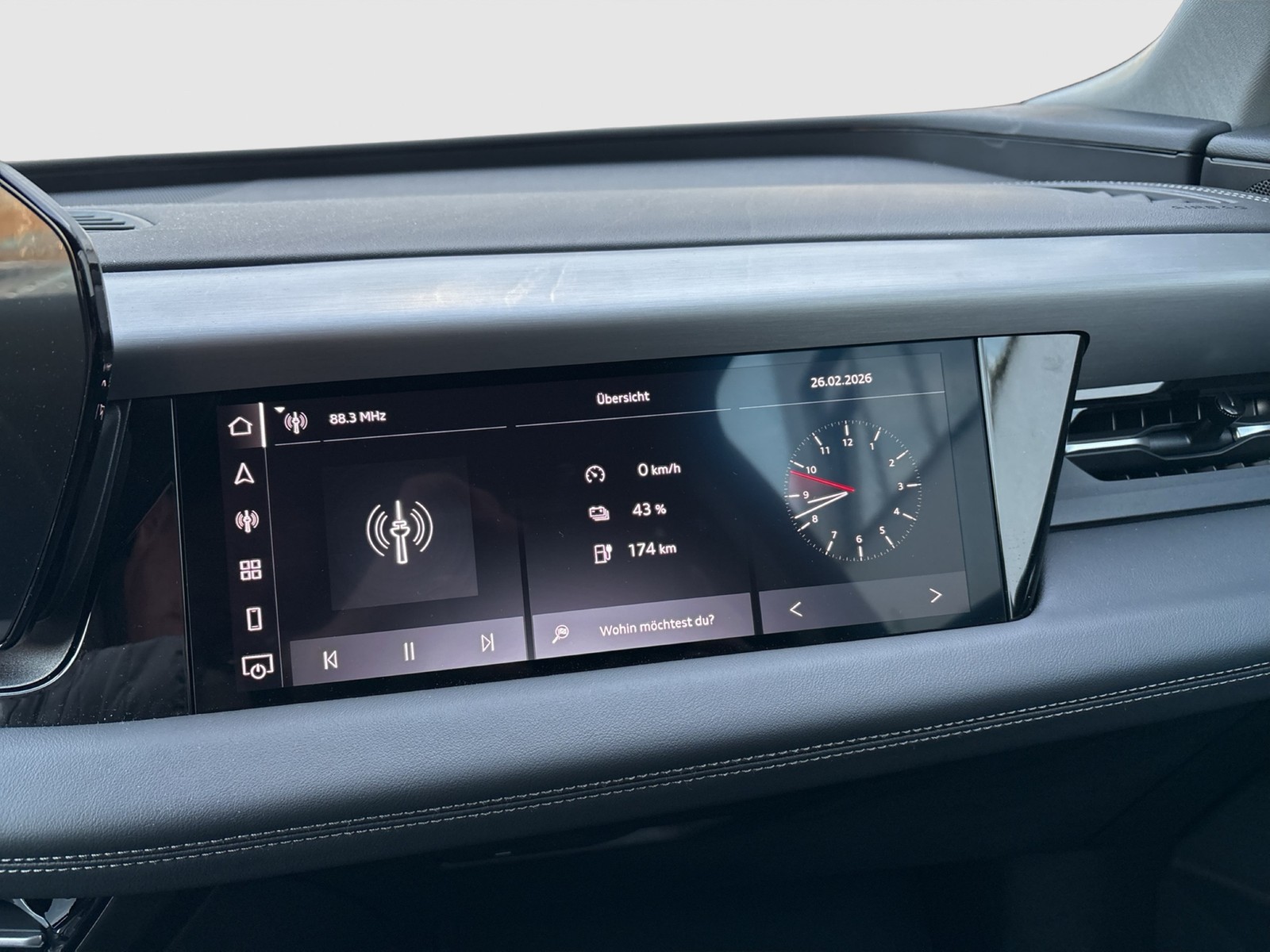 Audi Q6 e-tron quattro S LINE BLACKPAK TECH+ 20" ACC