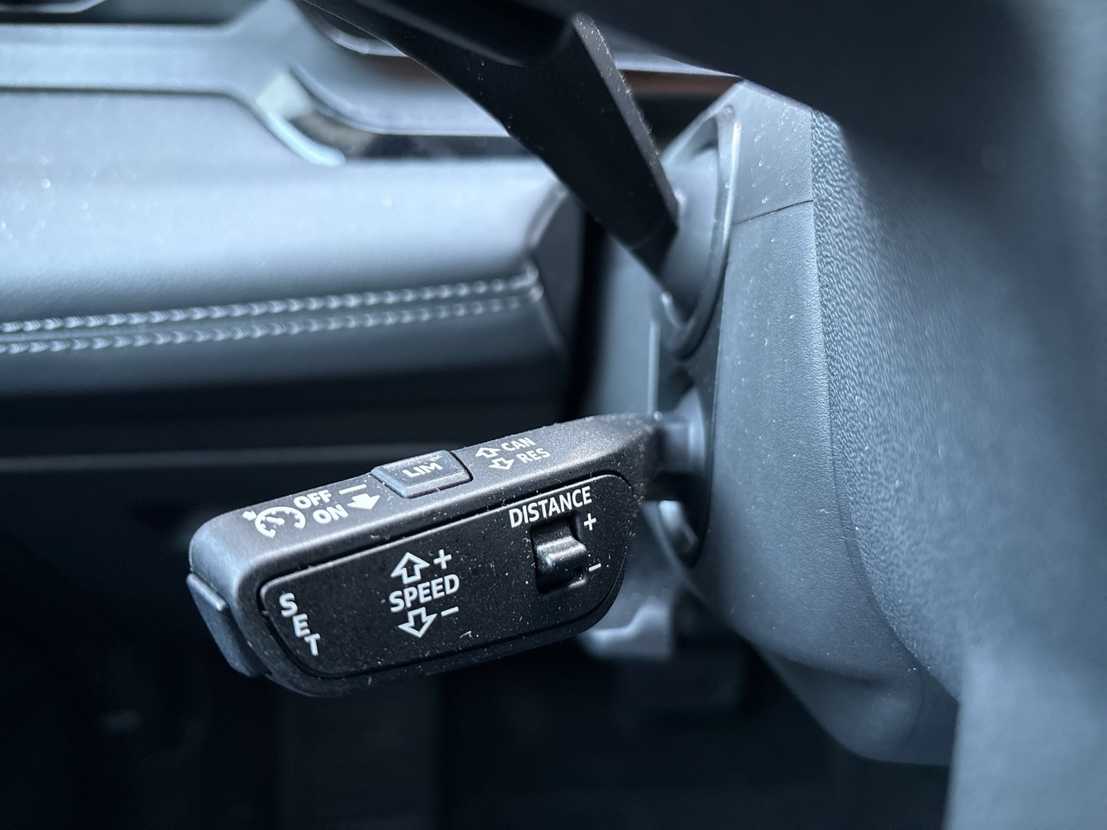 Audi Q6 e-tron quattro S LINE BLACKPAK TECH+ 20" ACC