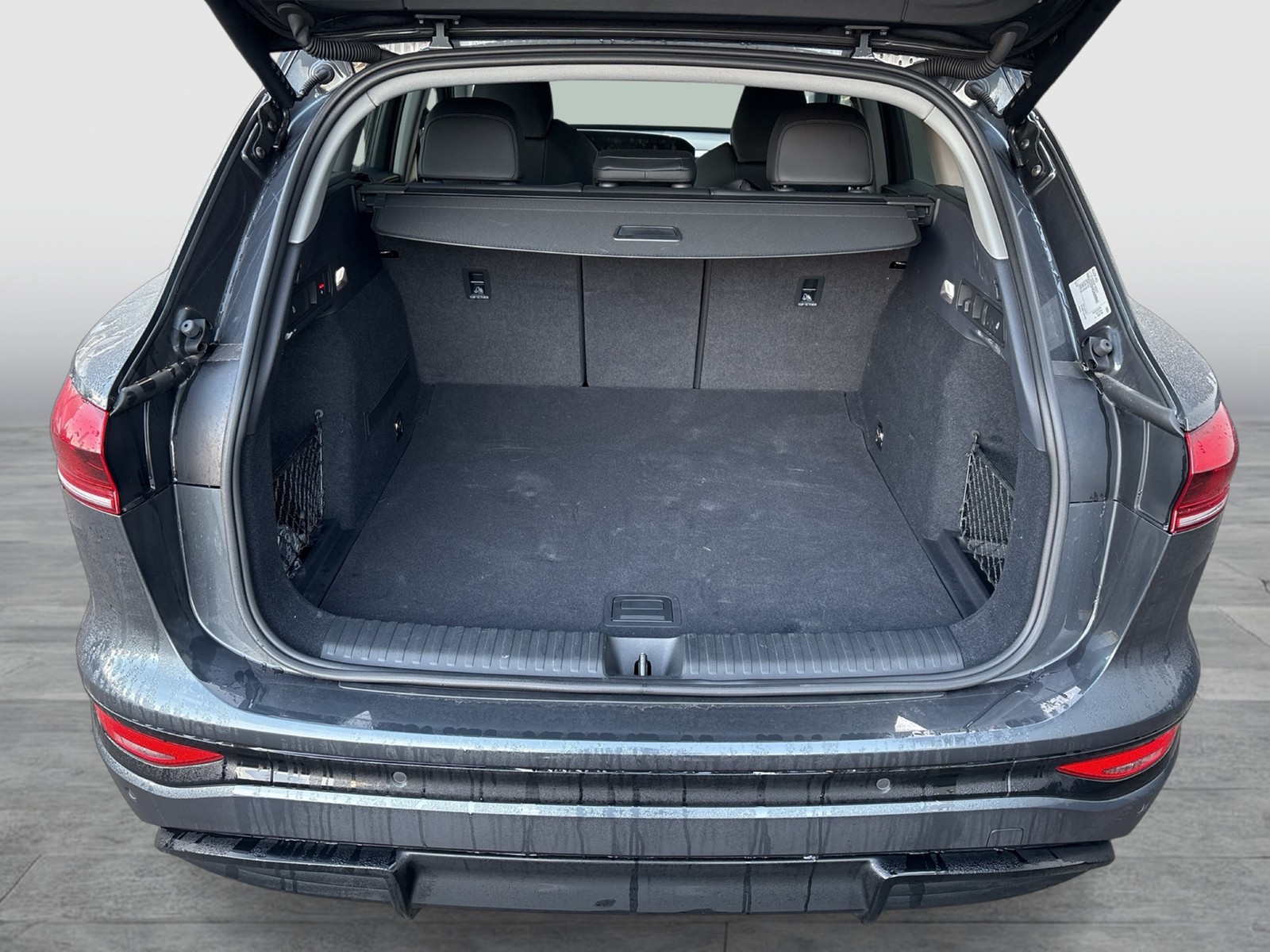 Audi Q6 e-tron quattro S LINE BLACKPAK TECH+ 20" ACC