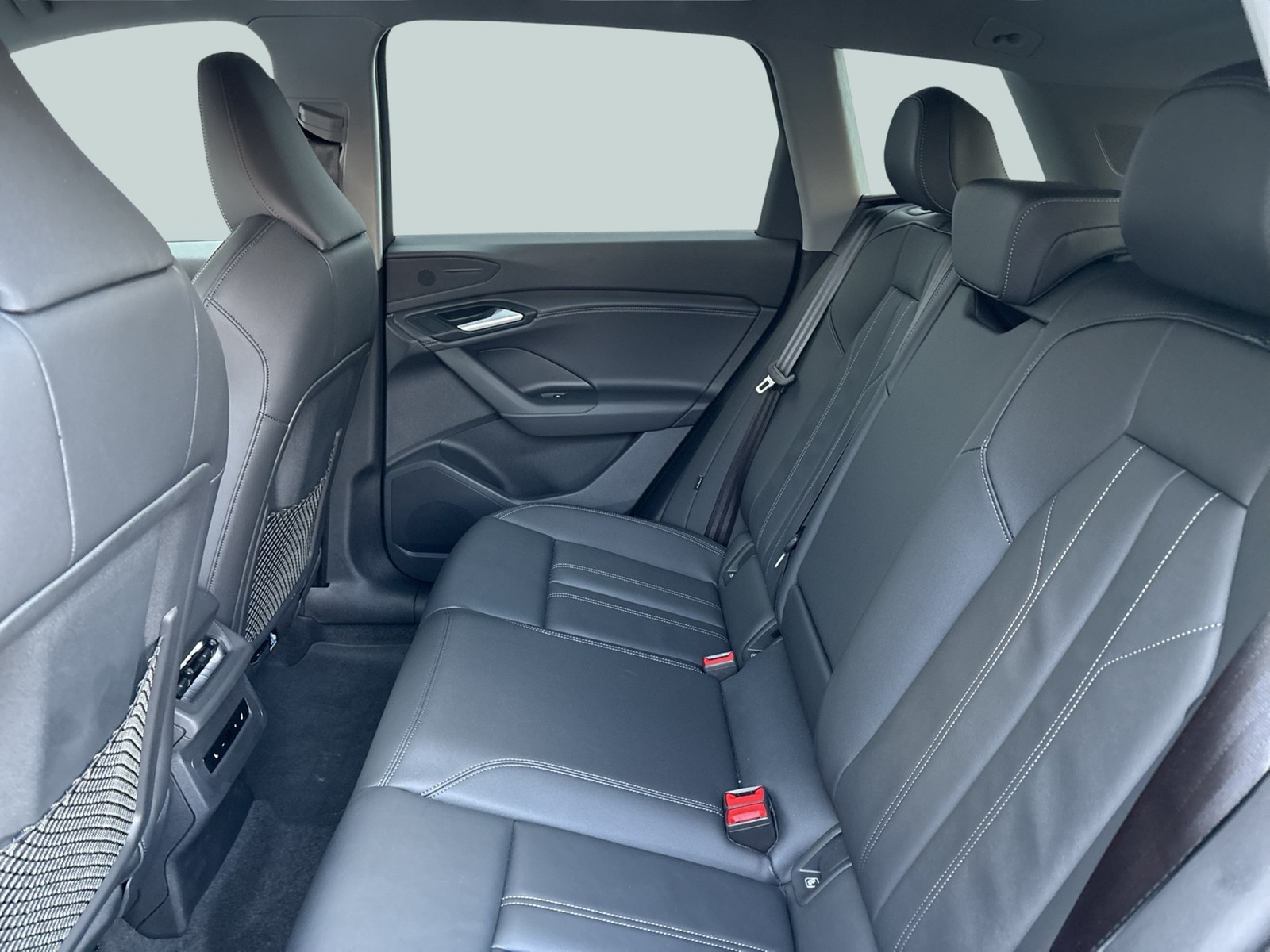 Audi Q6 e-tron quattro S LINE BLACKPAK TECH+ 20" ACC