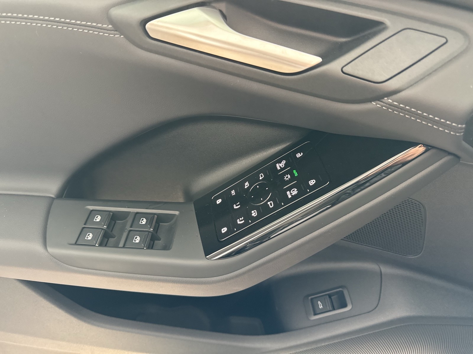 Audi Q6 e-tron quattro S LINE TECH+ 360°CAM B&O 20"