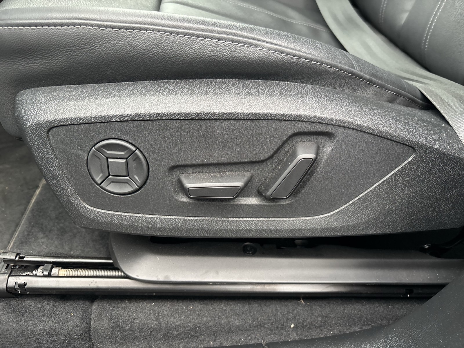 Audi Q6 e-tron quattro advanced TECH PRO 360°CAM ACC