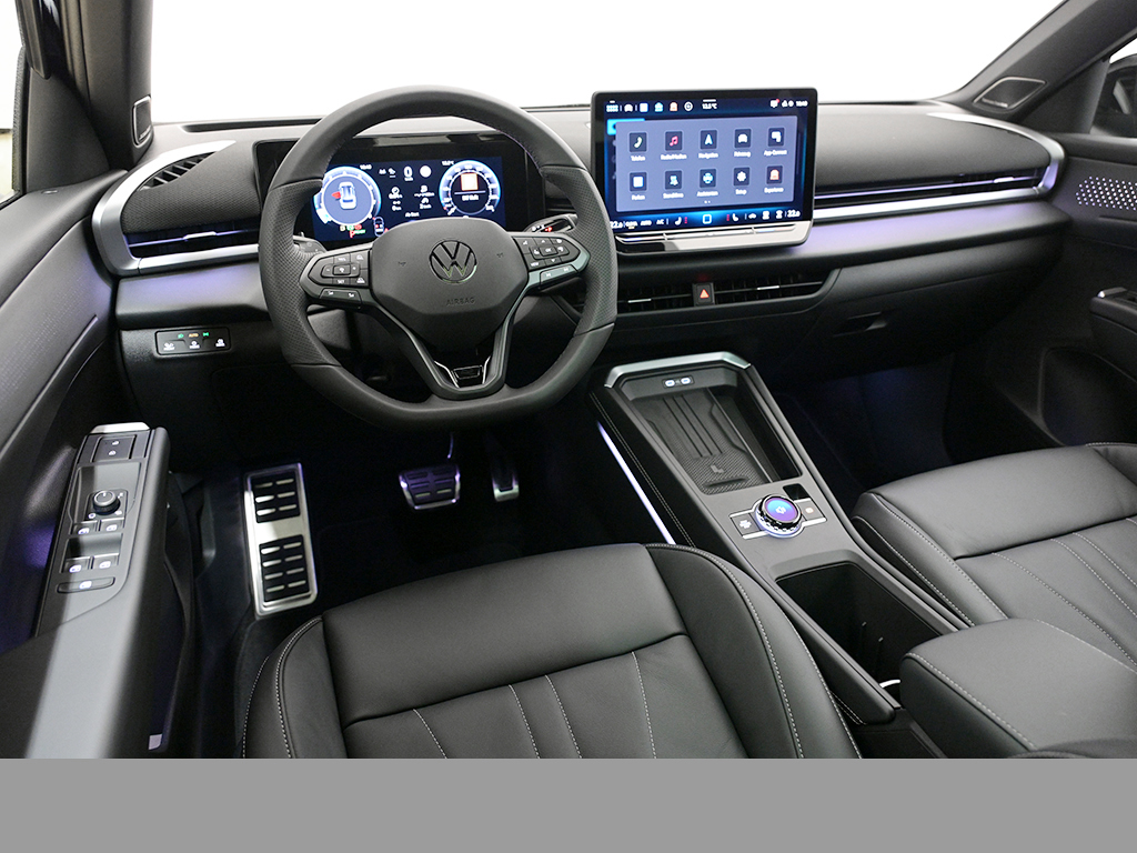 Volkswagen T-Roc 1.5 R-LINE DSG LEDER PANO AHK STANDHZG