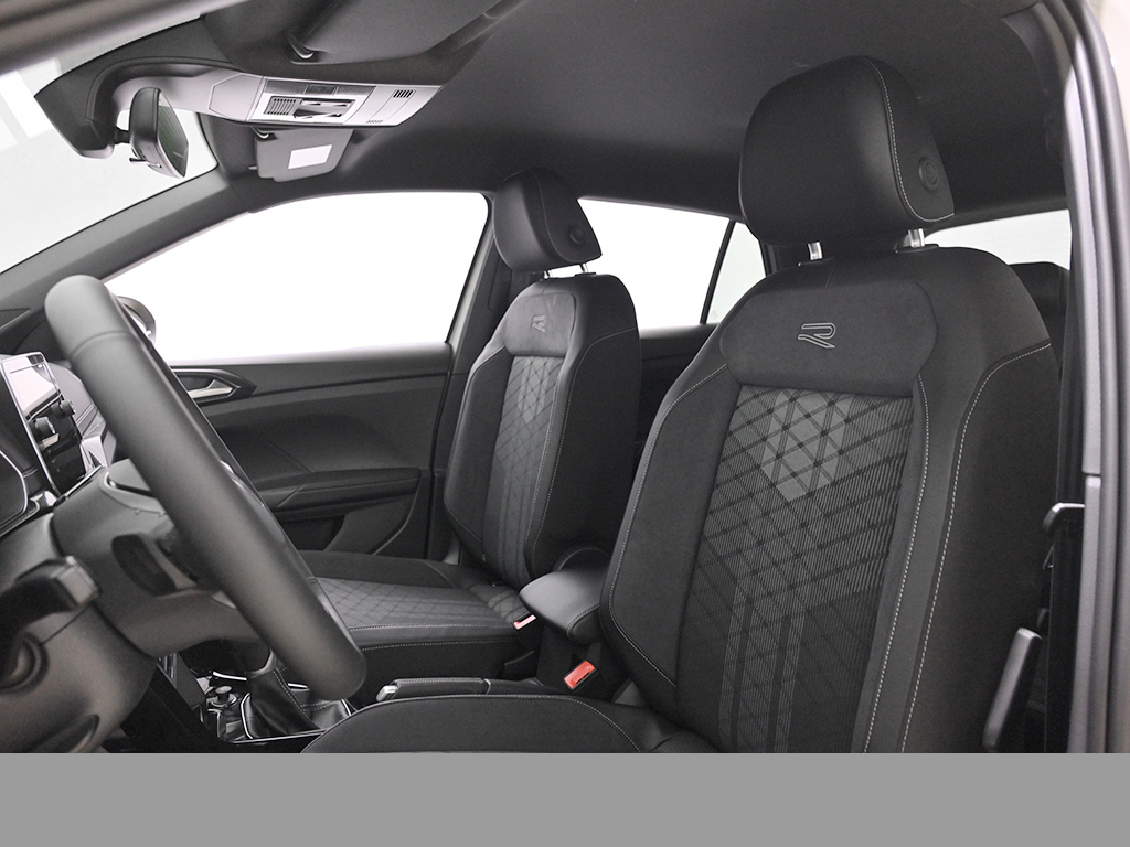 Volkswagen T-Cross 1.5 R-LINE DSG BLACKSTYLE AHK CAM