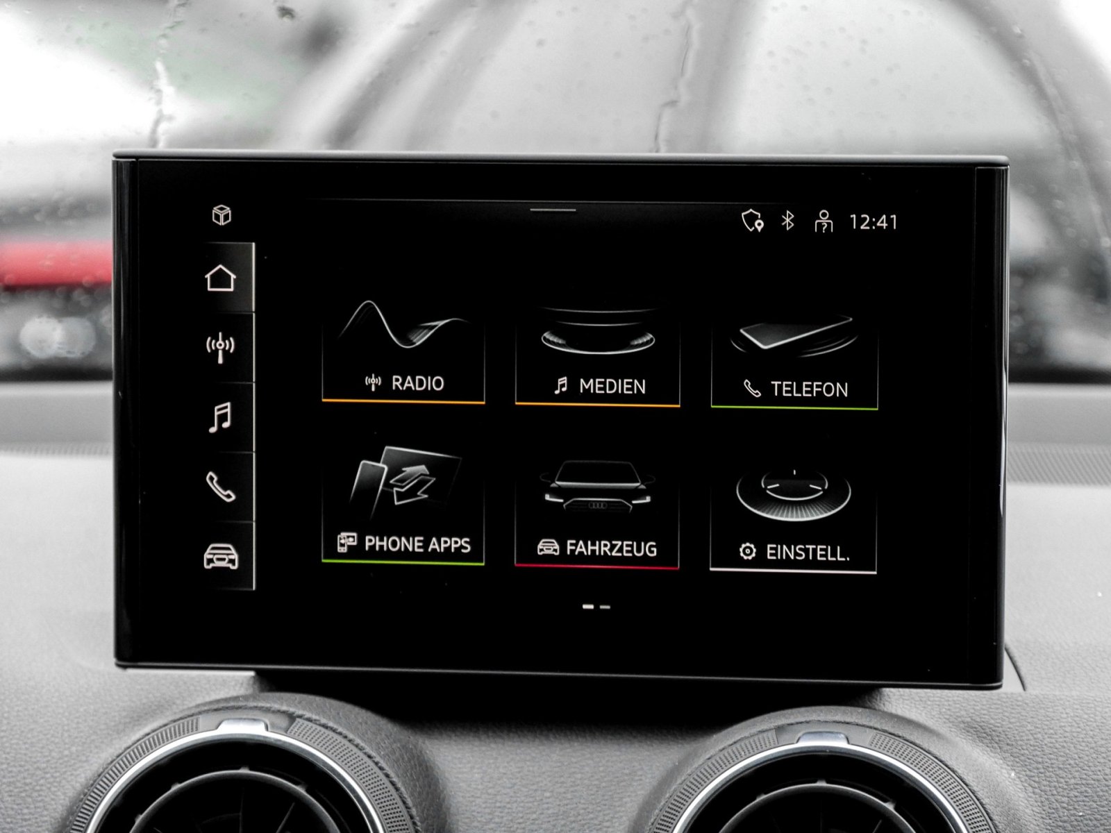 Audi Q2 30 advanced LM17 CARPLAY SITZHEIZUNG