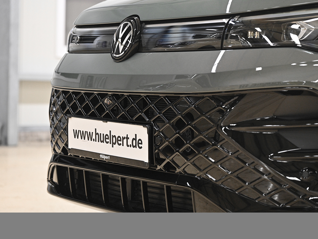 Volkswagen Tiguan 2.0 R-LINE 4MOTION DSG PANO AHK MATRIXLED