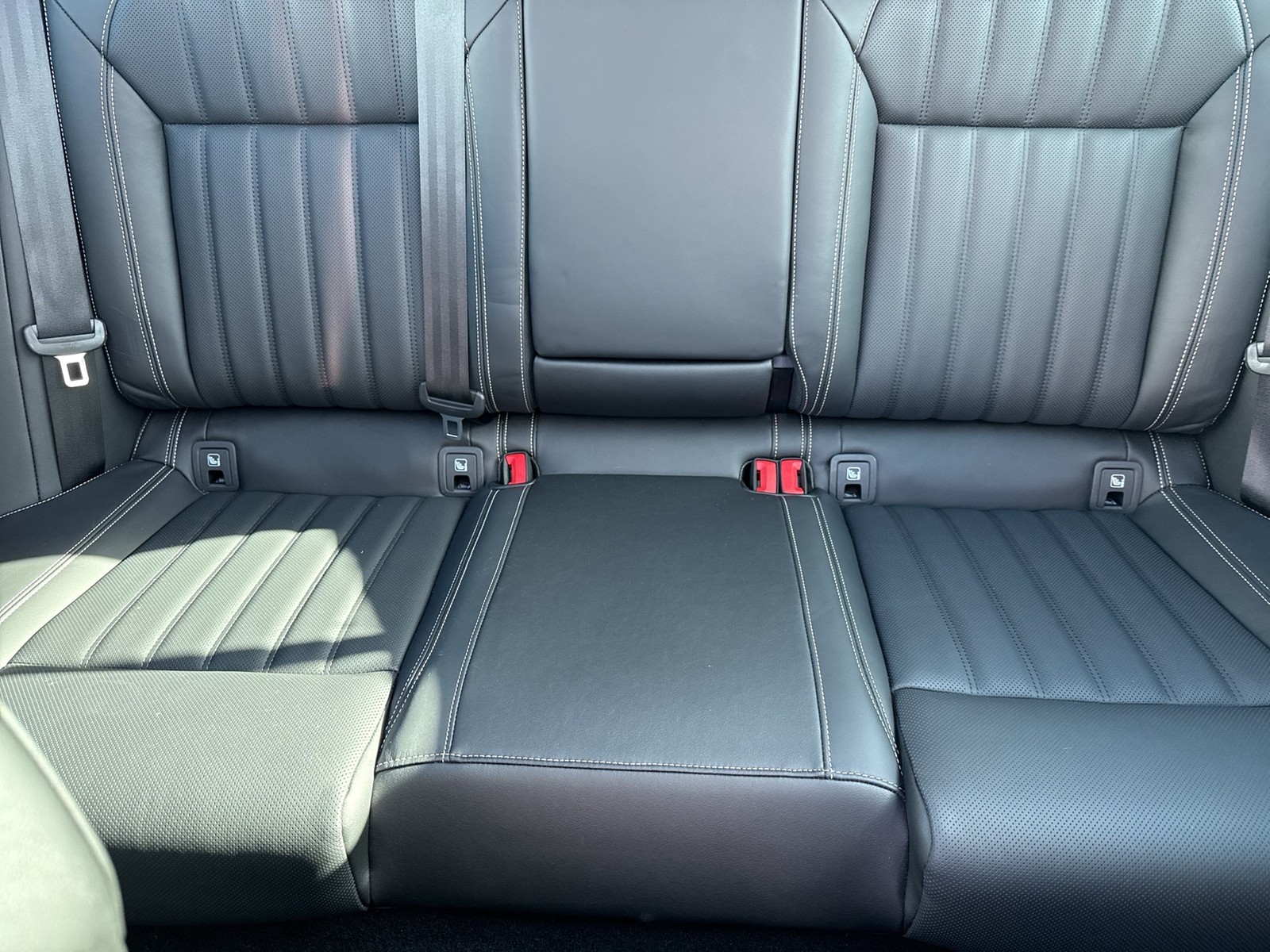 Skoda Superb Combi 2.0 L&K 4X4 LEDER PANO STANDHZ.