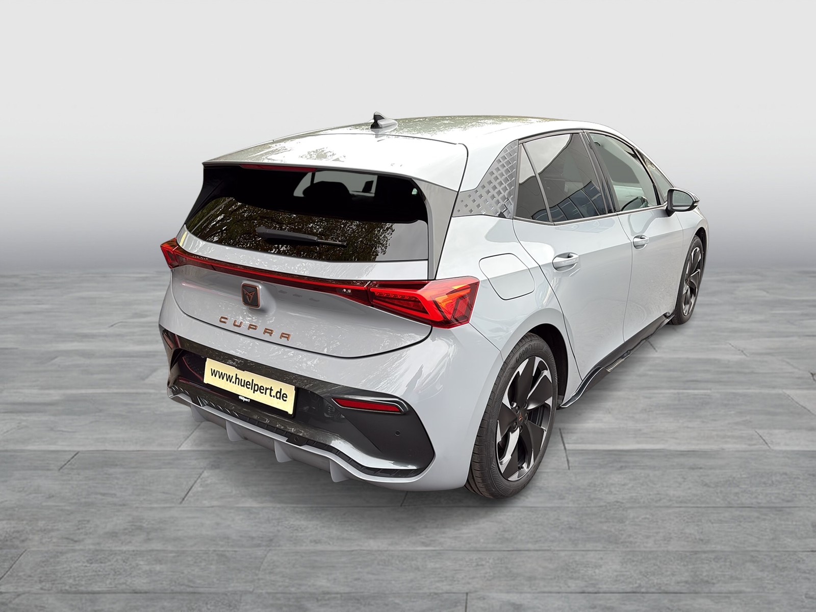 Cupra Born WÄRMEPUMPE CAM ACC LM19 NAVI LED DAB KLIMA