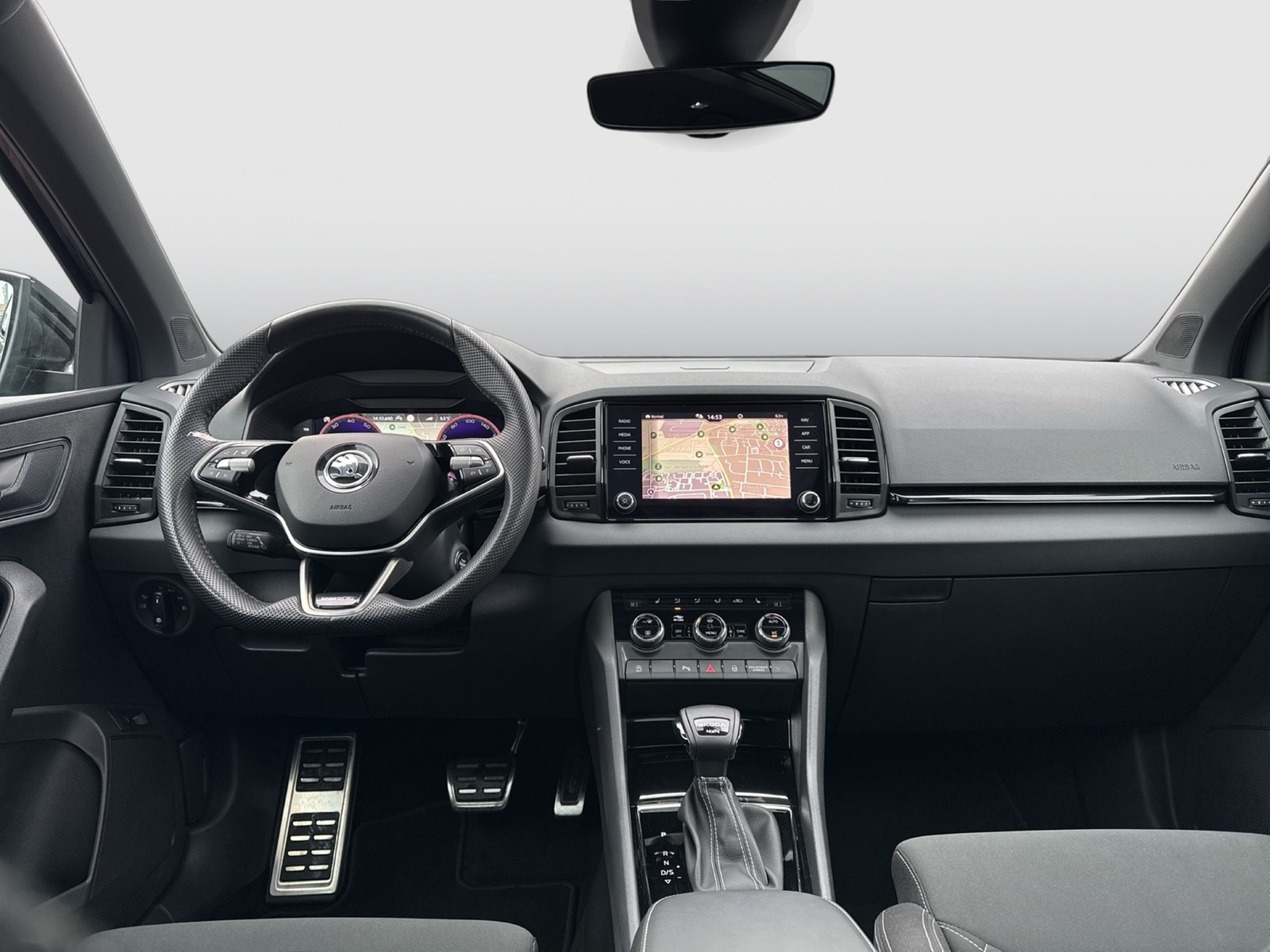 Skoda Karoq 2.0 SPORTLINE 4X4 PANO CAM E-KLAPPE MATRIX