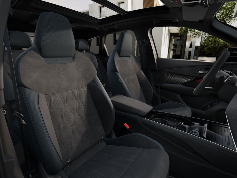 Audi Q3 SUV e-hybrid S tronic