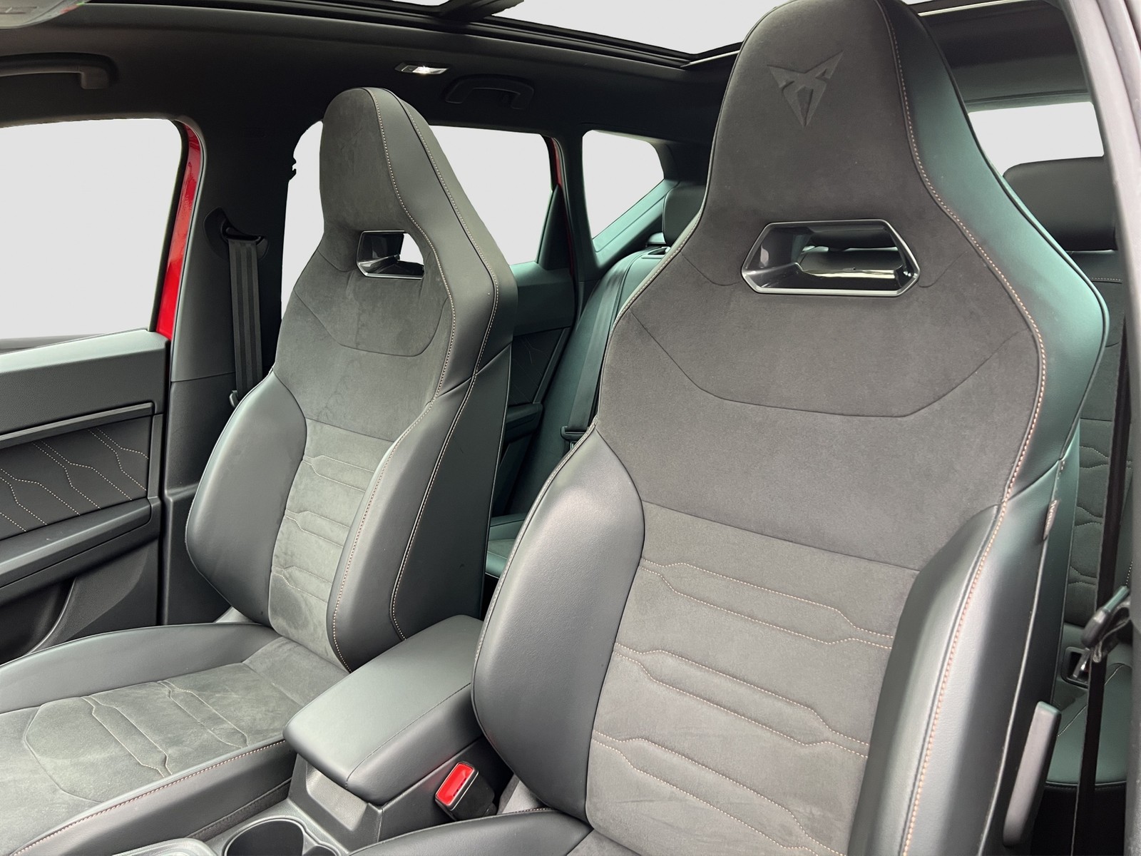 Cupra Ateca 2.0 4X4 PANO BEATS AHK 360°CAM LM19 NAVI