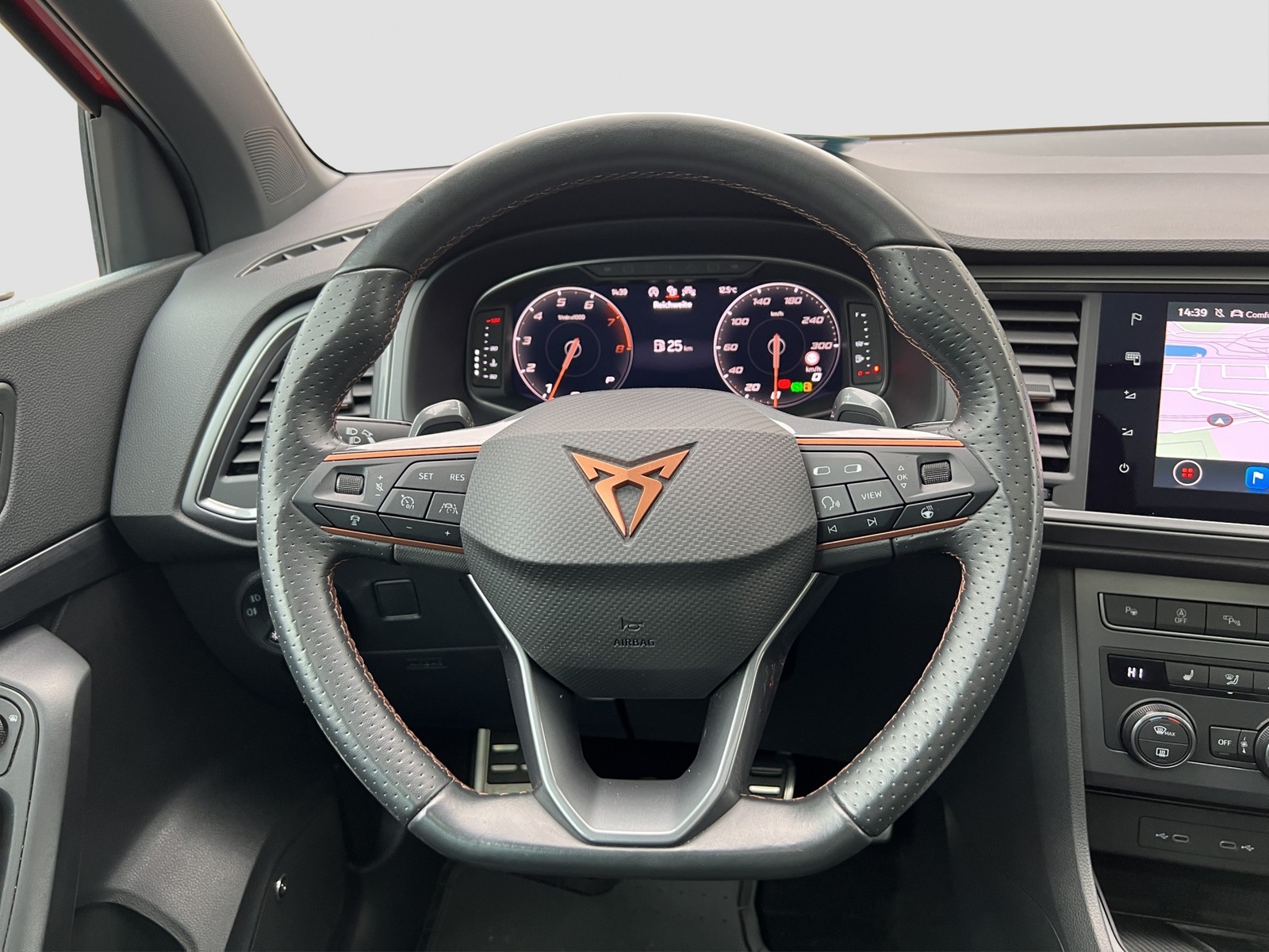 Cupra Ateca 2.0 4X4 PANO BEATS AHK 360°CAM LM19 NAVI