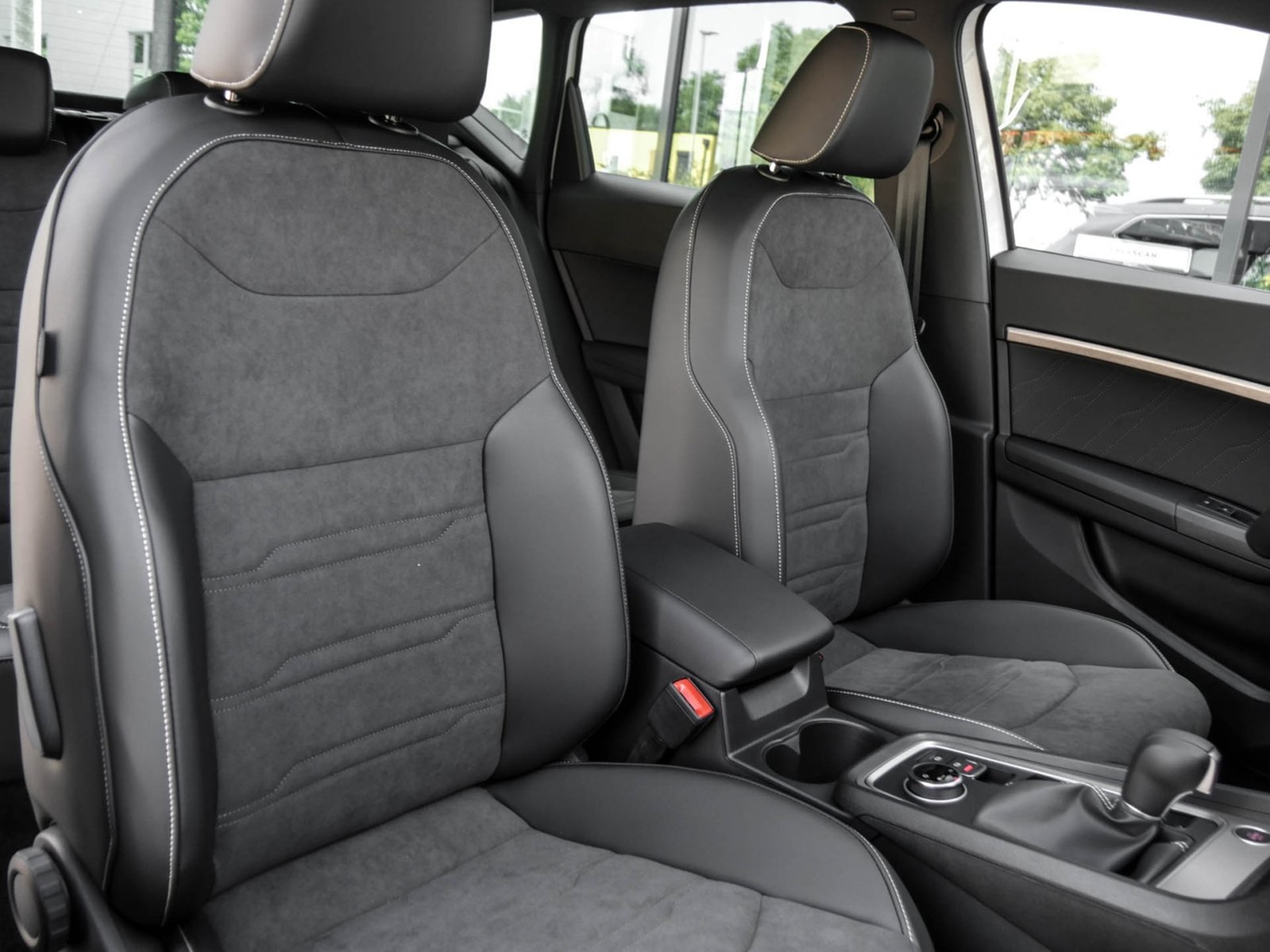 Seat Ateca 1.5 XPERIENCE DSG NAV ACC SHZ RFK PDC 18LM