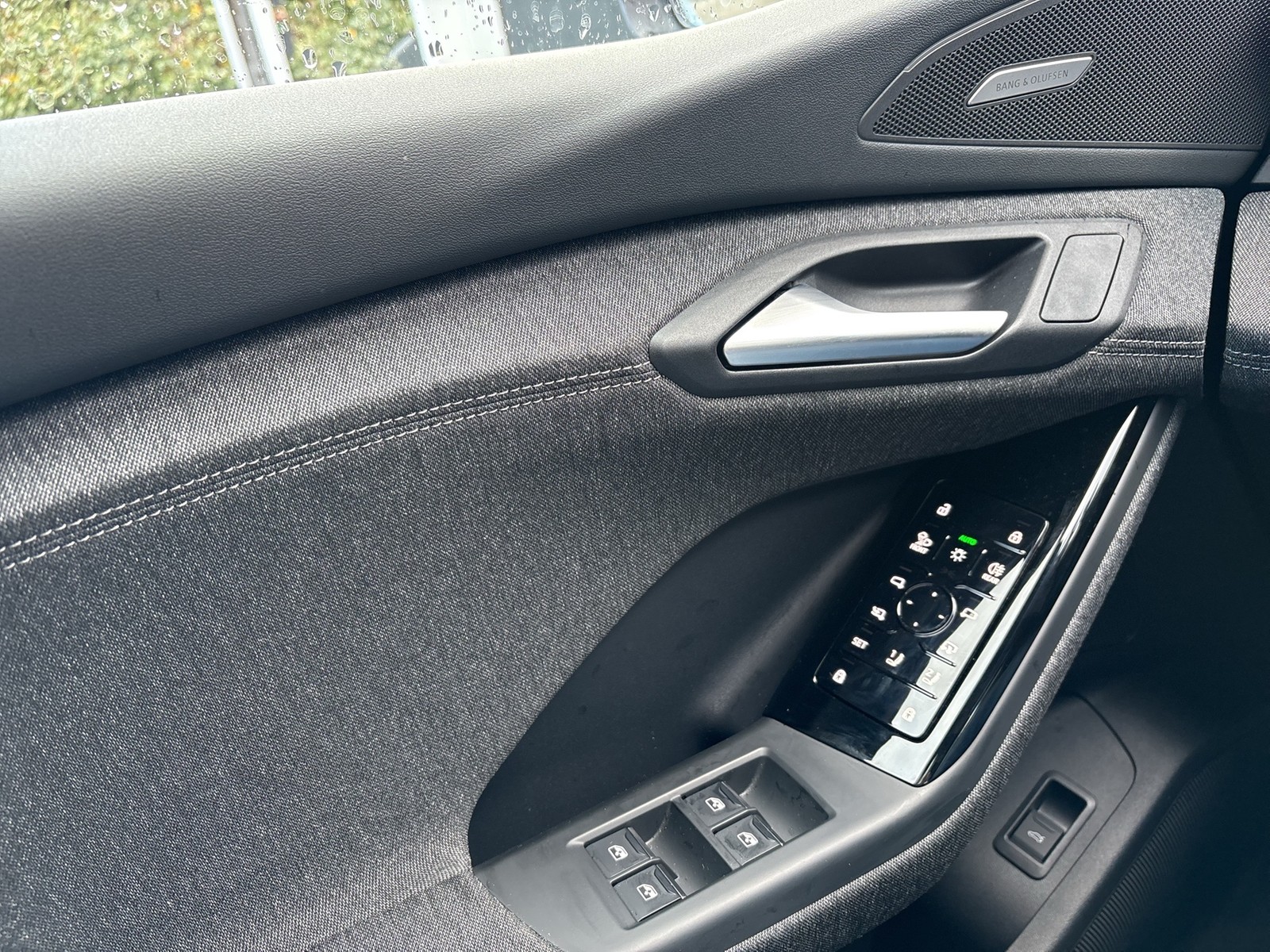 Audi Q6 e-tron quattro S LINE TECHPRO 21" PANO AHK