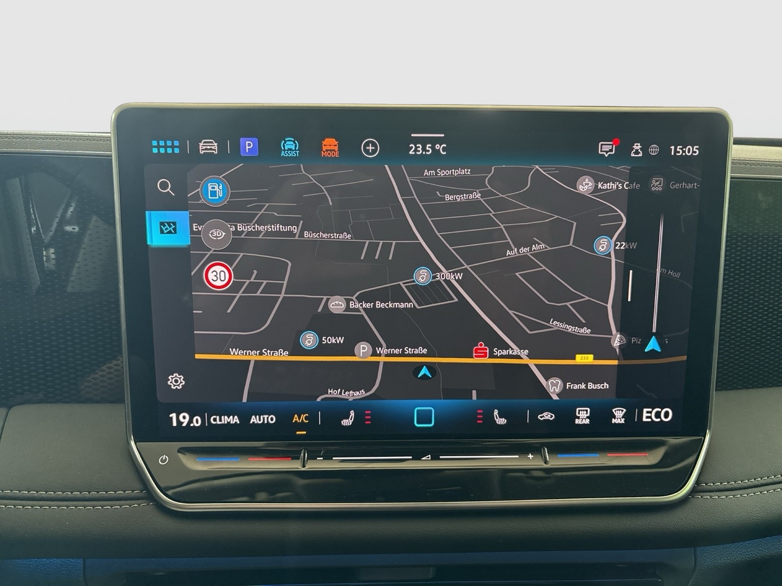 Volkswagen Tiguan 1.5 HYBRID LIFE AHK CAM ACC LM18 NAVI