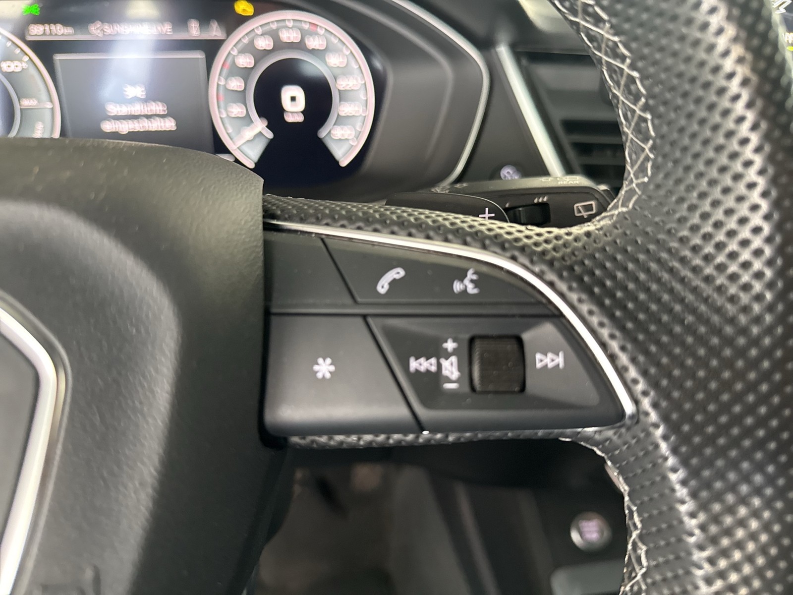 Audi Q5 50 TFSI e Qu. S line eKLAPPE ALU20 MATRIX eSITZE