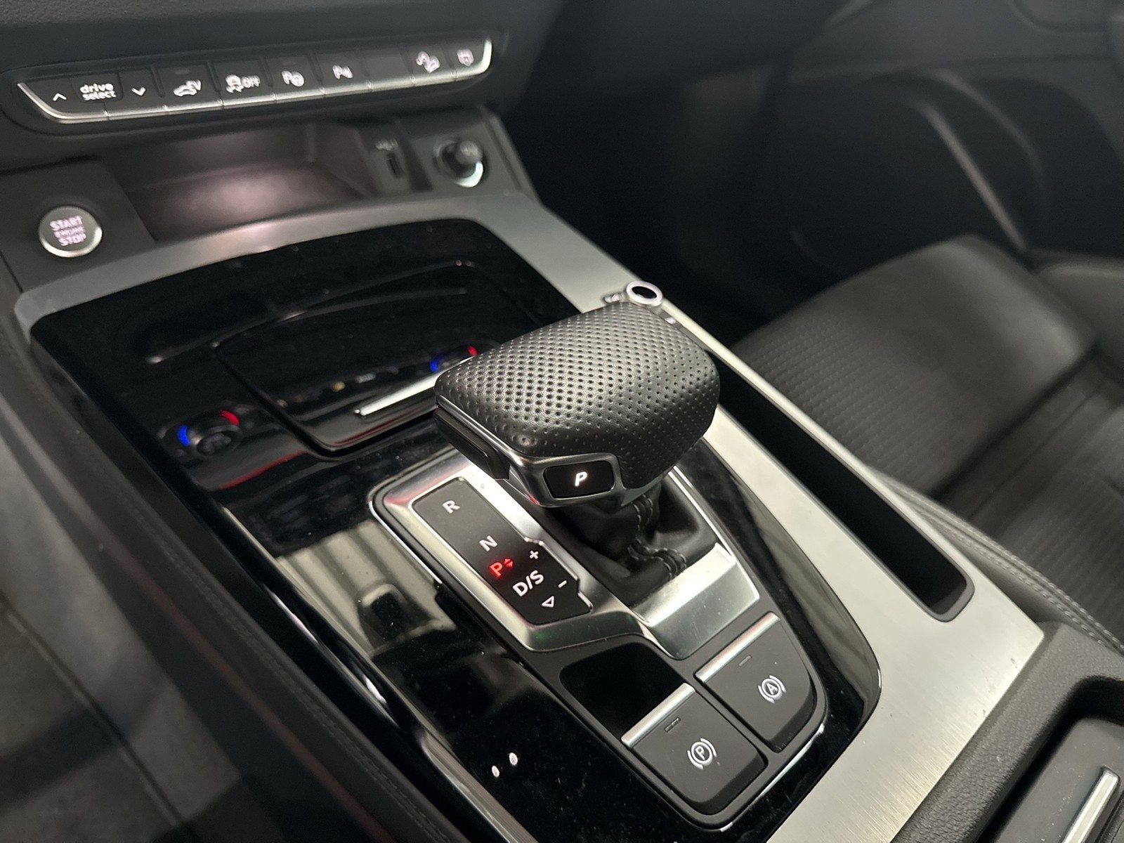 Audi Q5 50 TFSI e Qu. S line eKLAPPE ALU20 MATRIX eSITZE