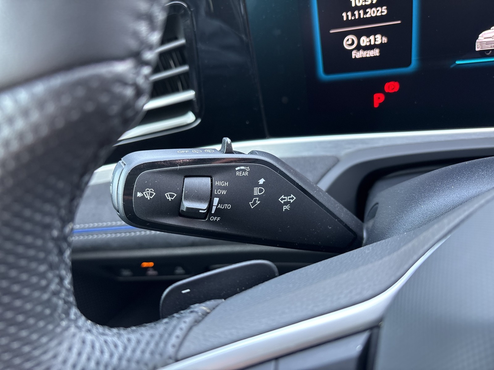 Volkswagen Passat Variant 1.5 HYBRID R-LINE NEUESMODELL 19Z