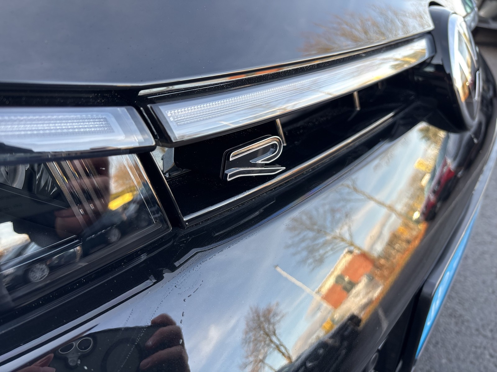 Volkswagen Passat Variant 1.5 HYBRID R-LINE NEUESMODELL 19Z