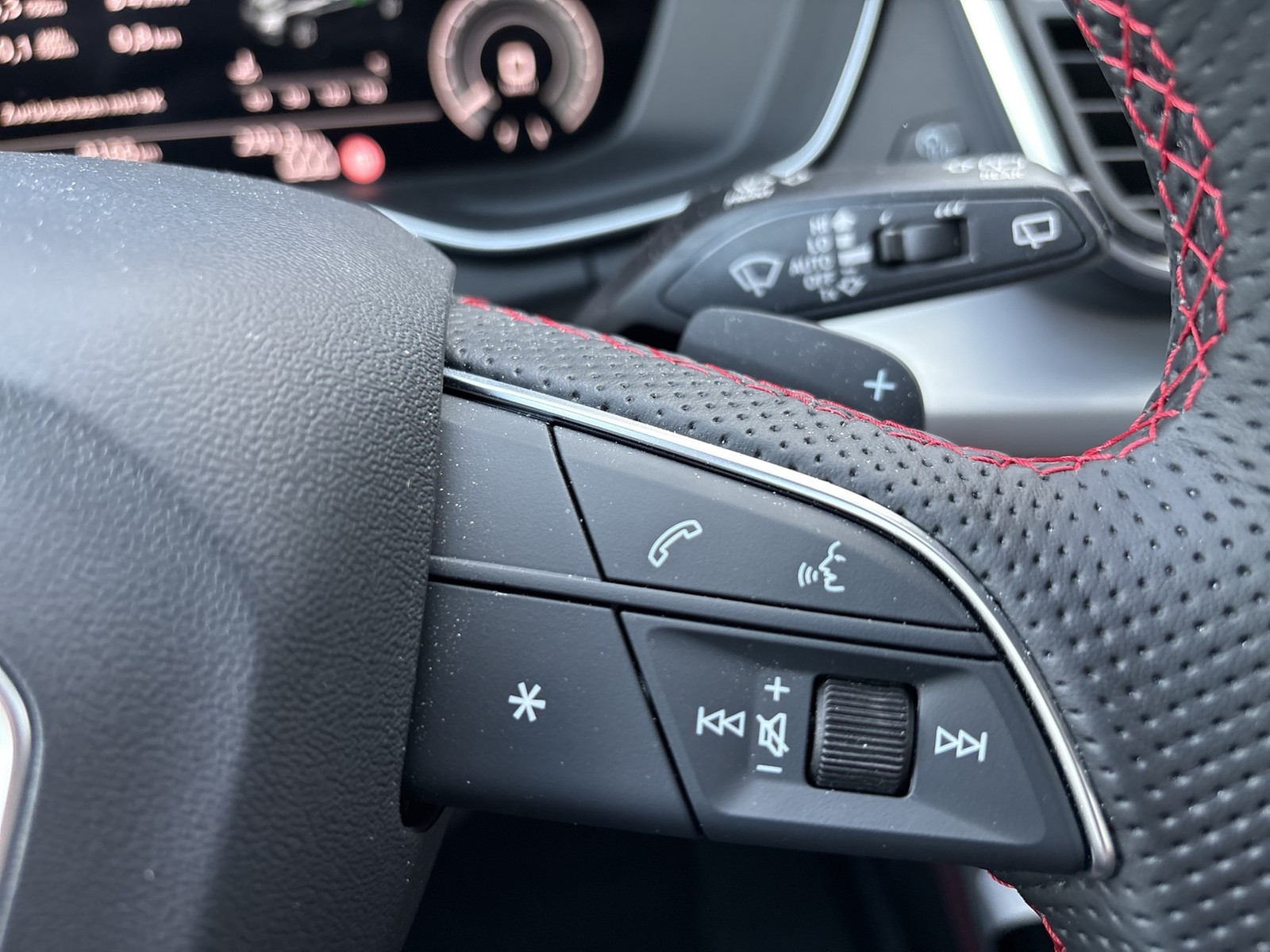 Audi Q5 Sportback 55 HYBRID quattro S LINE MATRIX 21"