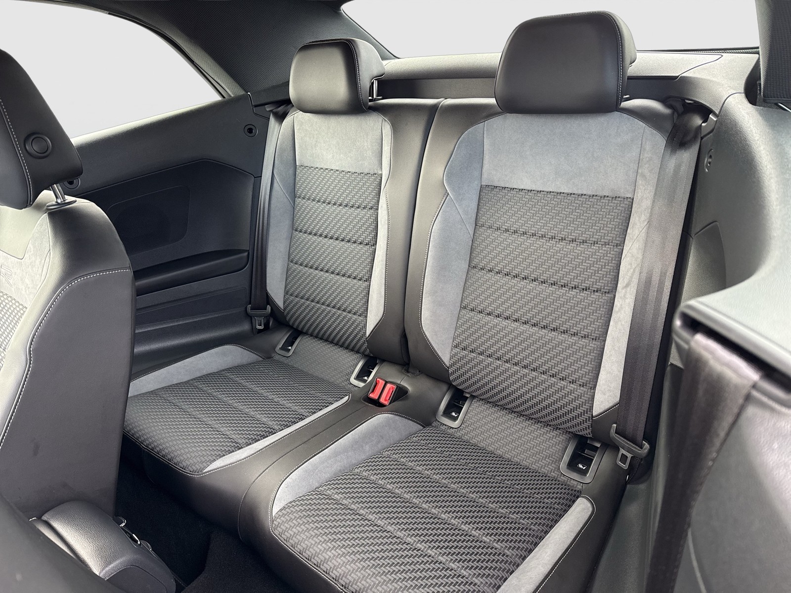 Volkswagen T-Roc Cabriolet 1.5 R-LINE CAM ACC NAVI LM17