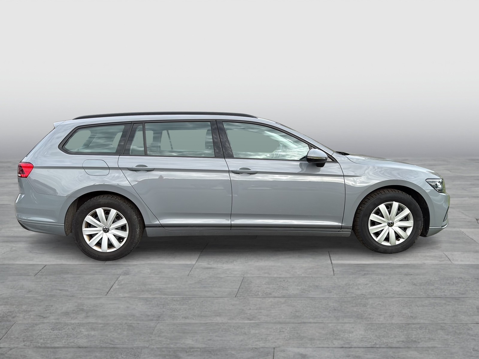 Volkswagen Passat Variant 1.5 CAM NAVI SITZHEIZUNG LED DAB+