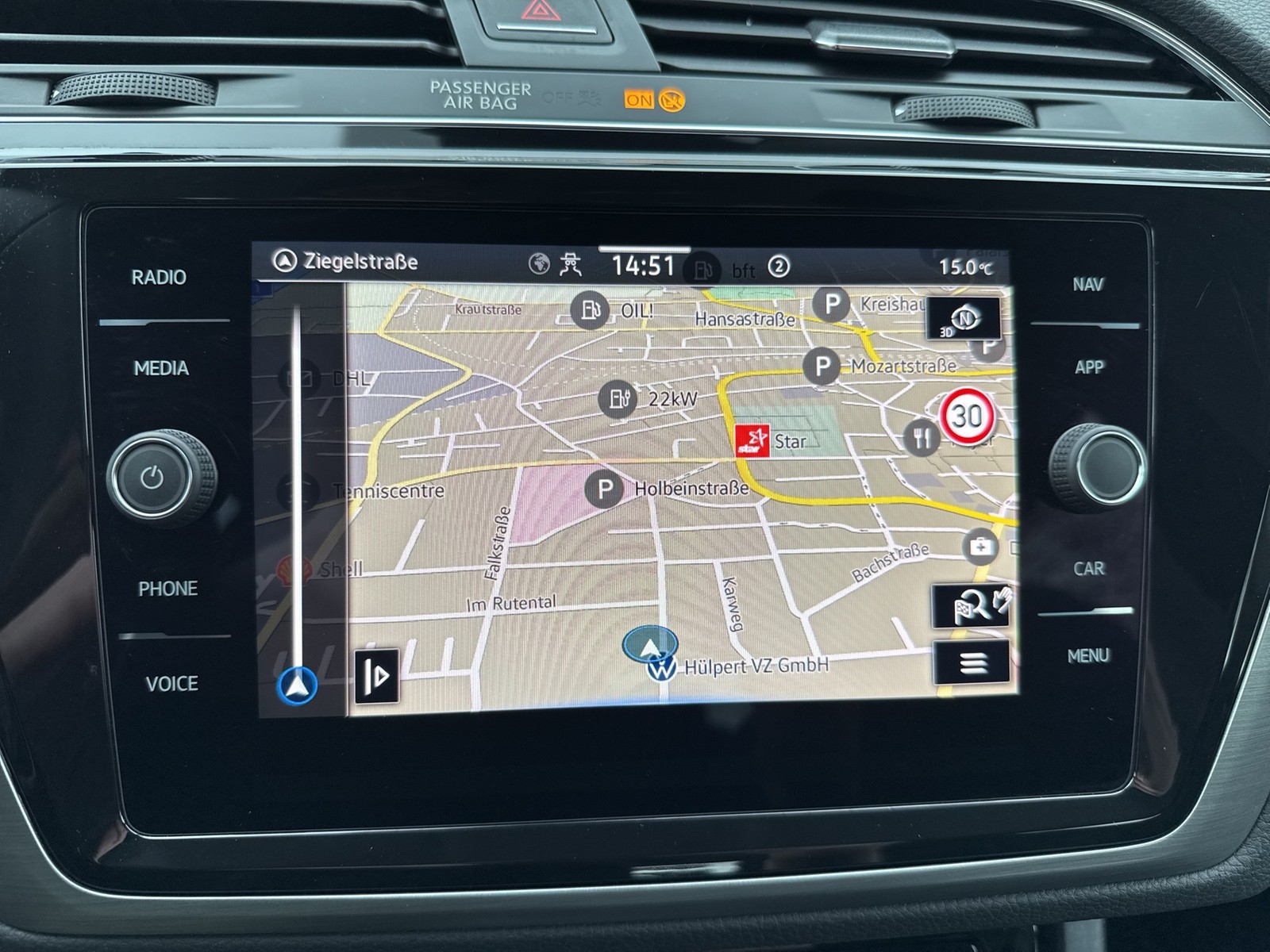 Volkswagen Touran 2.0 COMFORTLINE 7SITZE NAVI ALU SITZHEIZ.