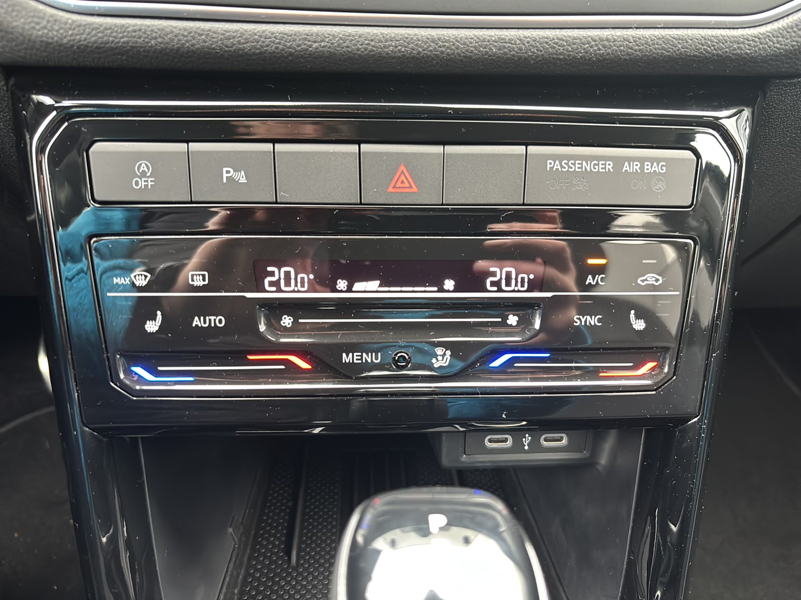 Volkswagen T-Cross 1.5 GOAL ACC CARPLAY ALU SITZHEIZUNG LED