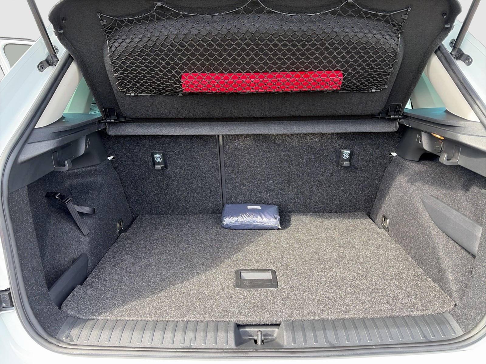 Skoda Kamiq 1.0 TOUR BLACKPACKAGE CAM NAVI MATRIX