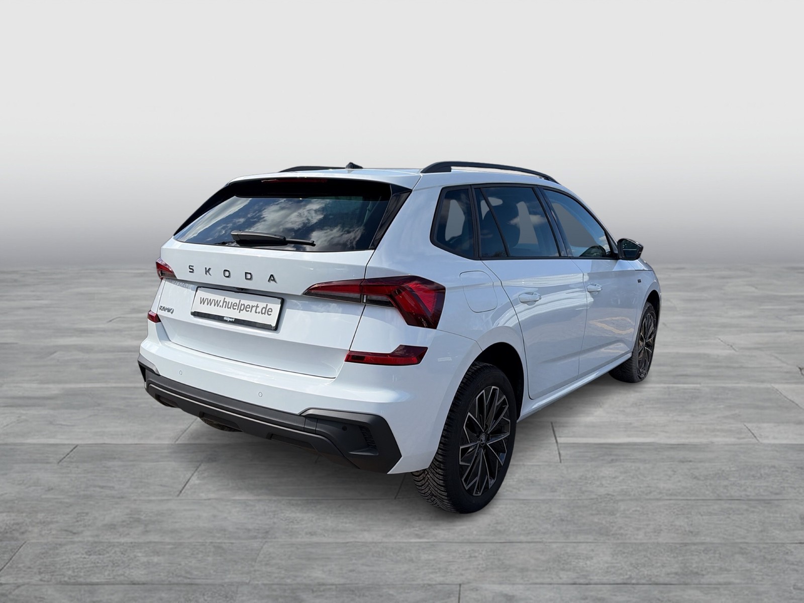 Skoda Kamiq 1.0 TOUR BLACKPACKAGE CAM NAVI MATRIX