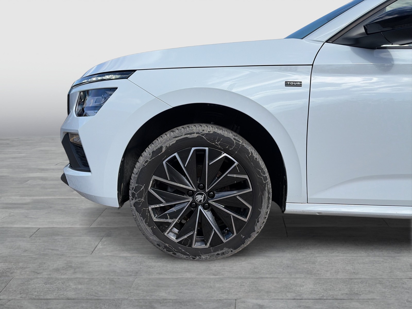 Skoda Kamiq 1.0 TOUR BLACKPACKAGE CAM NAVI MATRIX