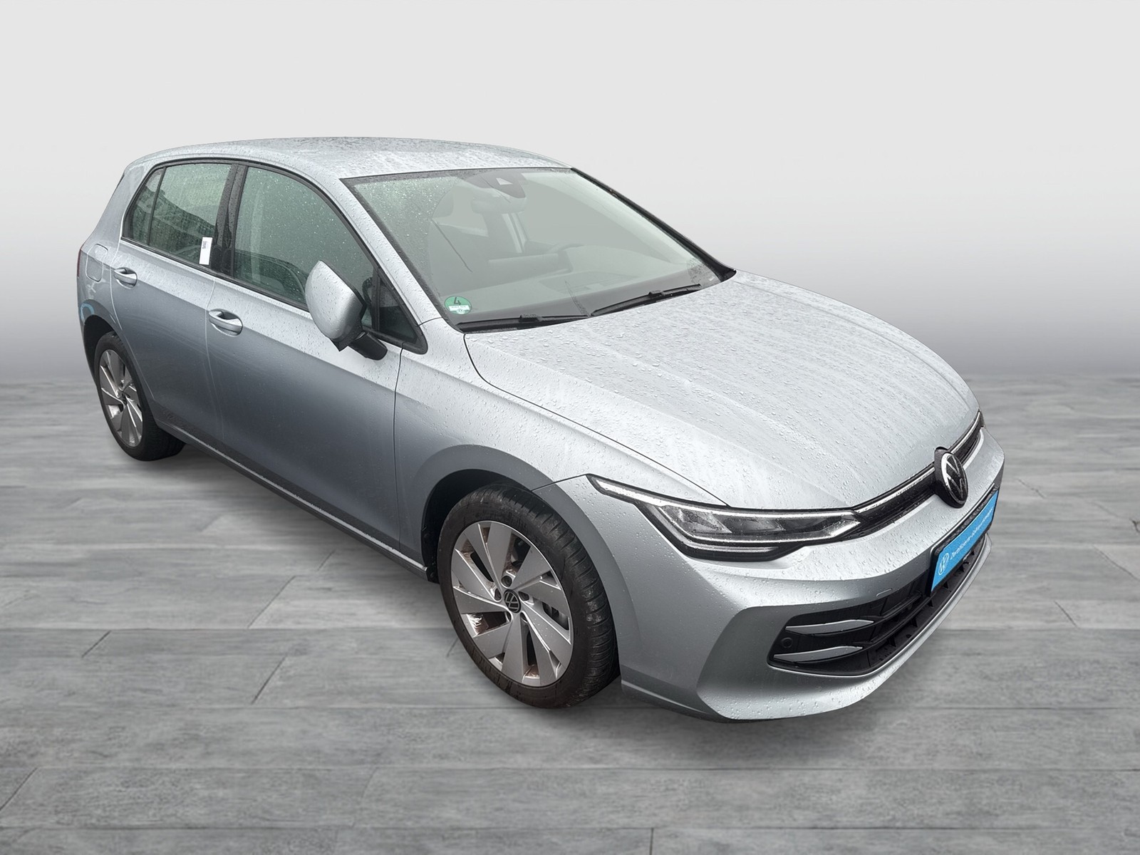 Volkswagen Golf VIII 1.5 HYBRID LIFE FACELIFT ACC LM17