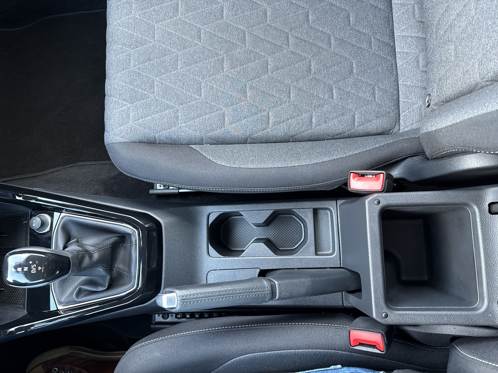 Volkswagen T-Cross 1.5 LIFE CAM ACC NAVI ALU SITZHEIZUNG