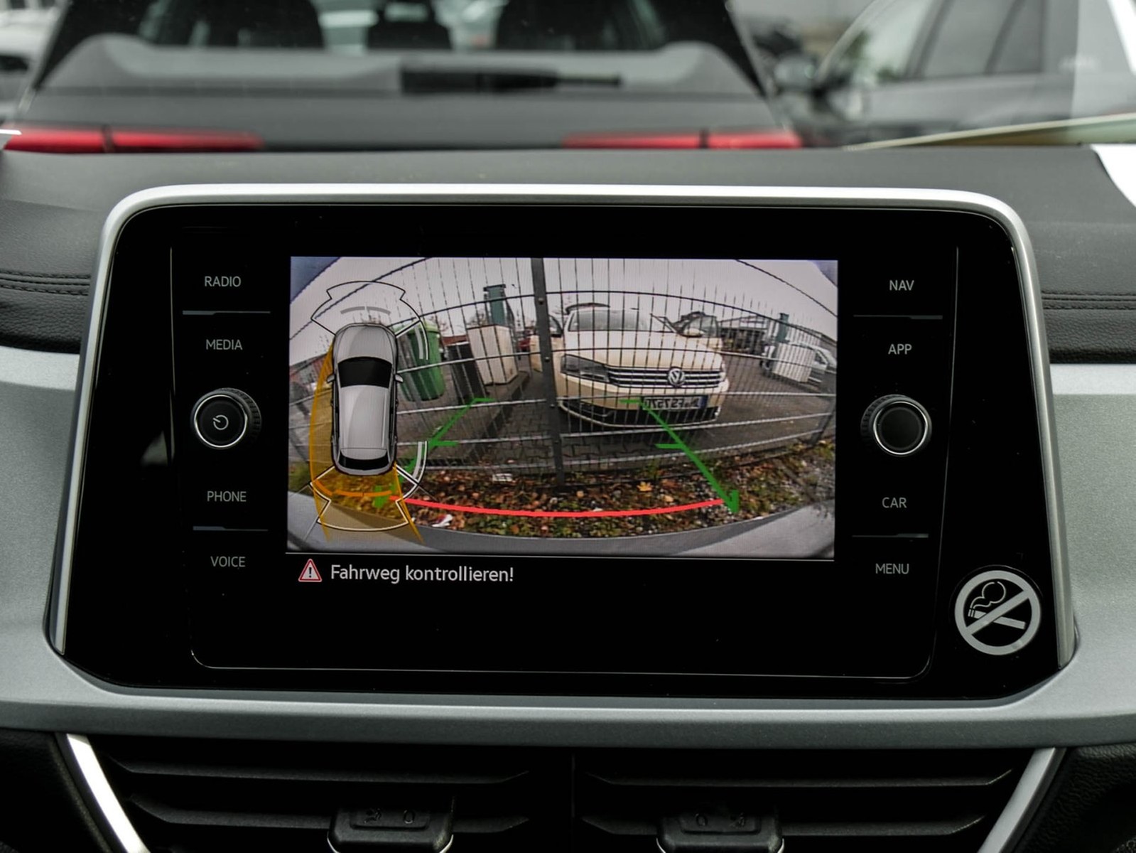 Volkswagen T-Roc 2.0 GOAL AHK CAM ACC LM17 NAVI SITZHEIZUNG