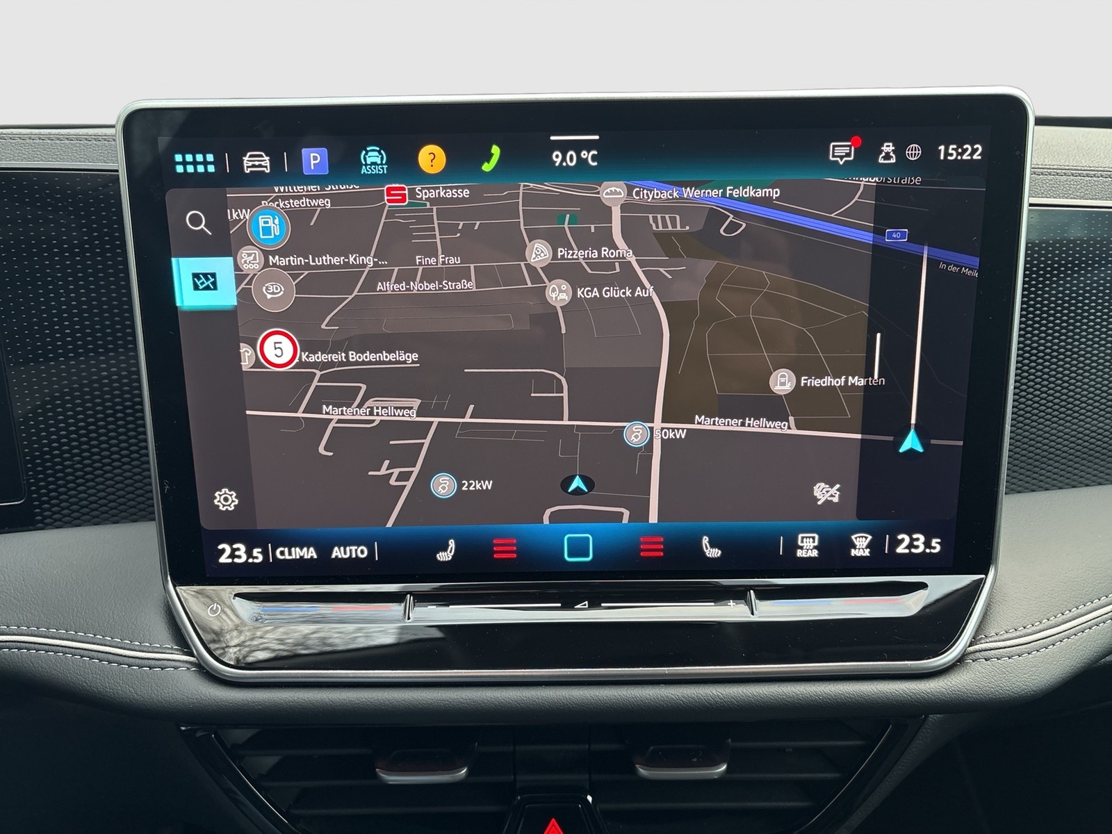 Volkswagen Passat Variant 2.0 BUSINESS NEUES MODELL AHK ACC