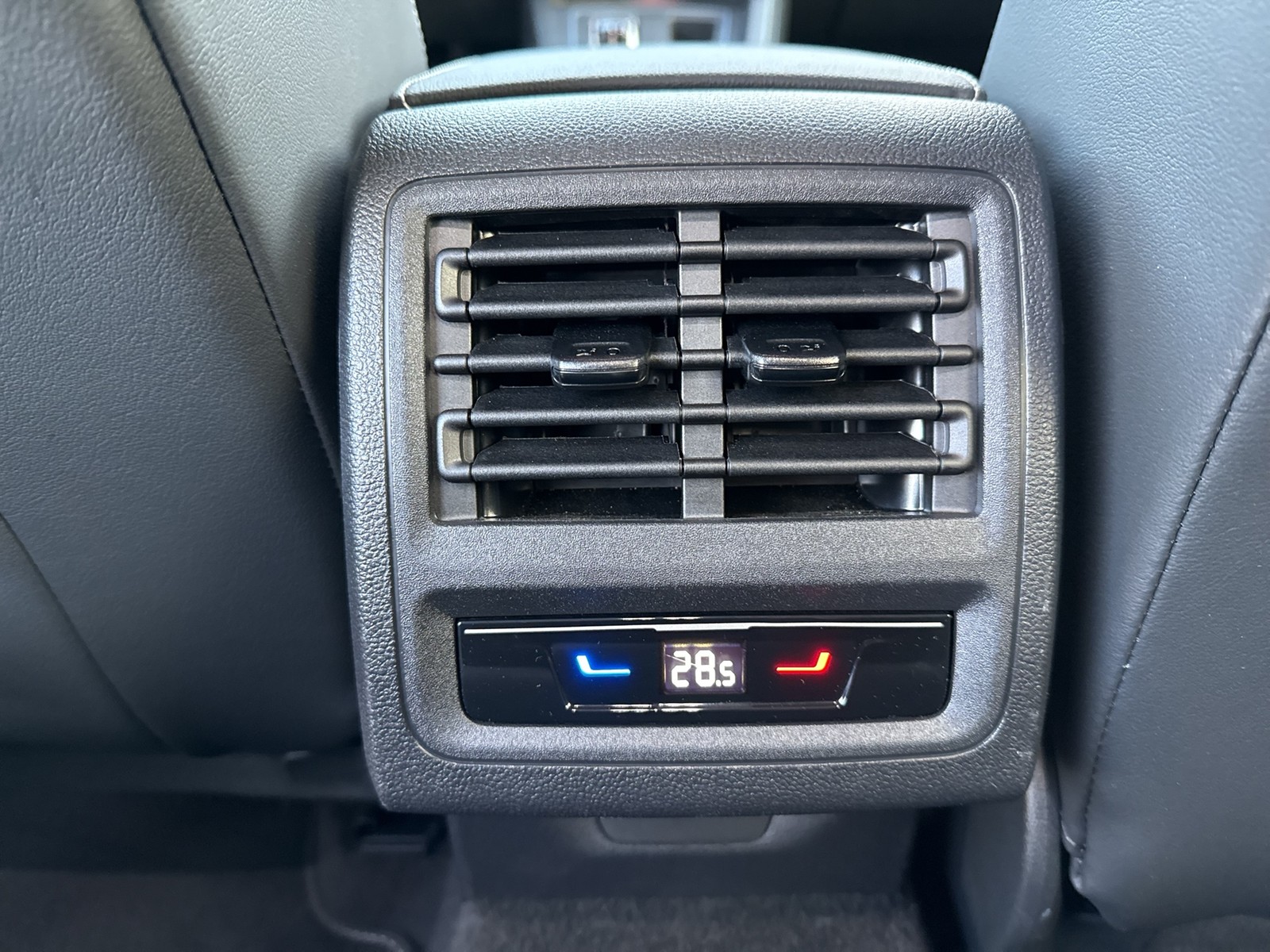 Volkswagen Golf VIII 1.5 HYBRID GOAL FACELIFT AHK CAM ACC