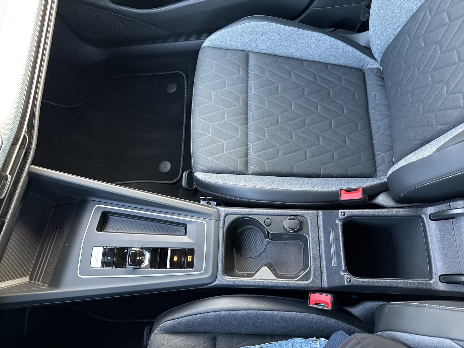 Volkswagen Golf VIII 1.5 HYBRID GOAL FACELIFT AHK CAM ACC