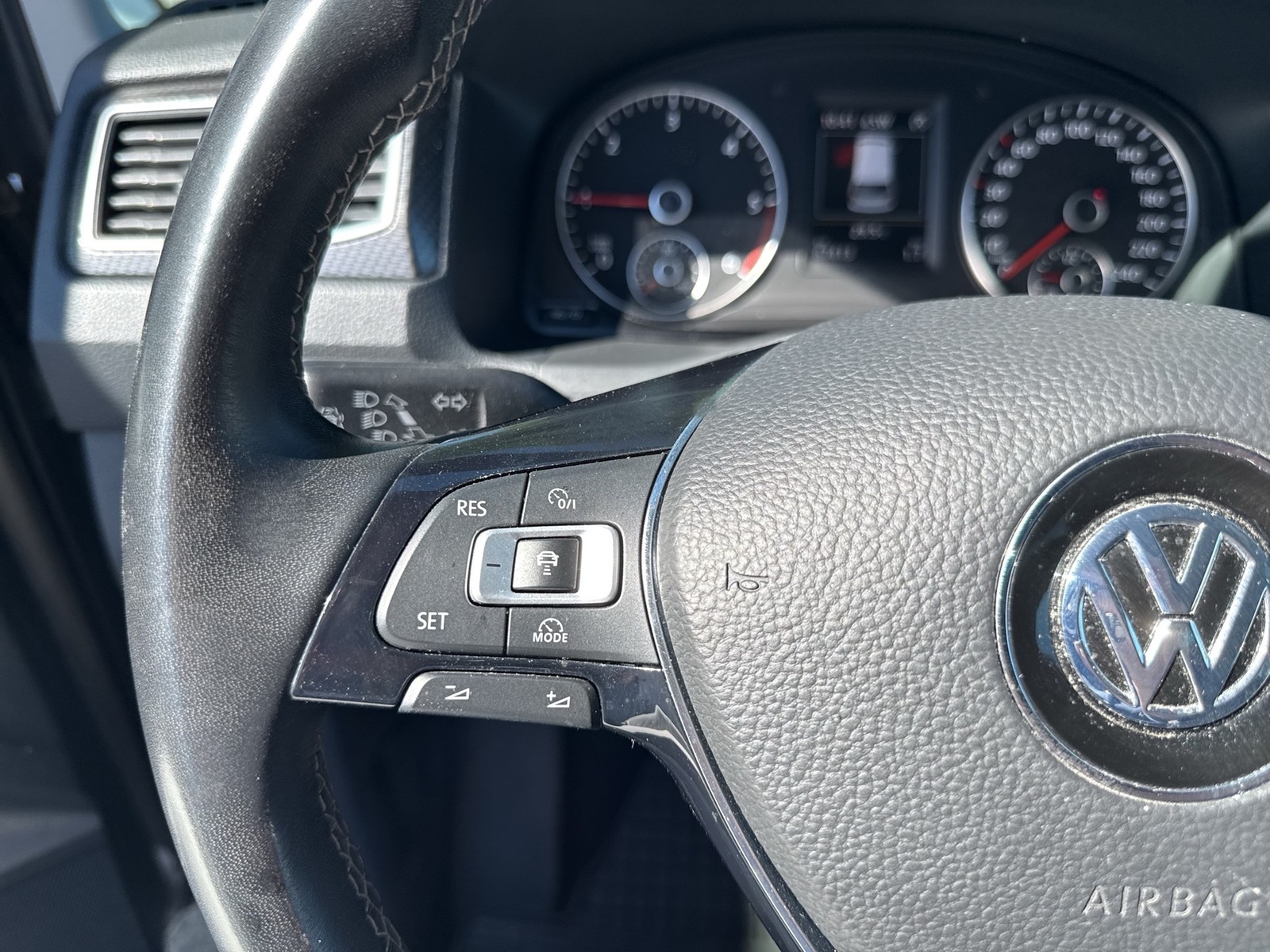 Volkswagen Caddy 2.0 ALLTRACK AHK KAMERA NAVI ALU XENON