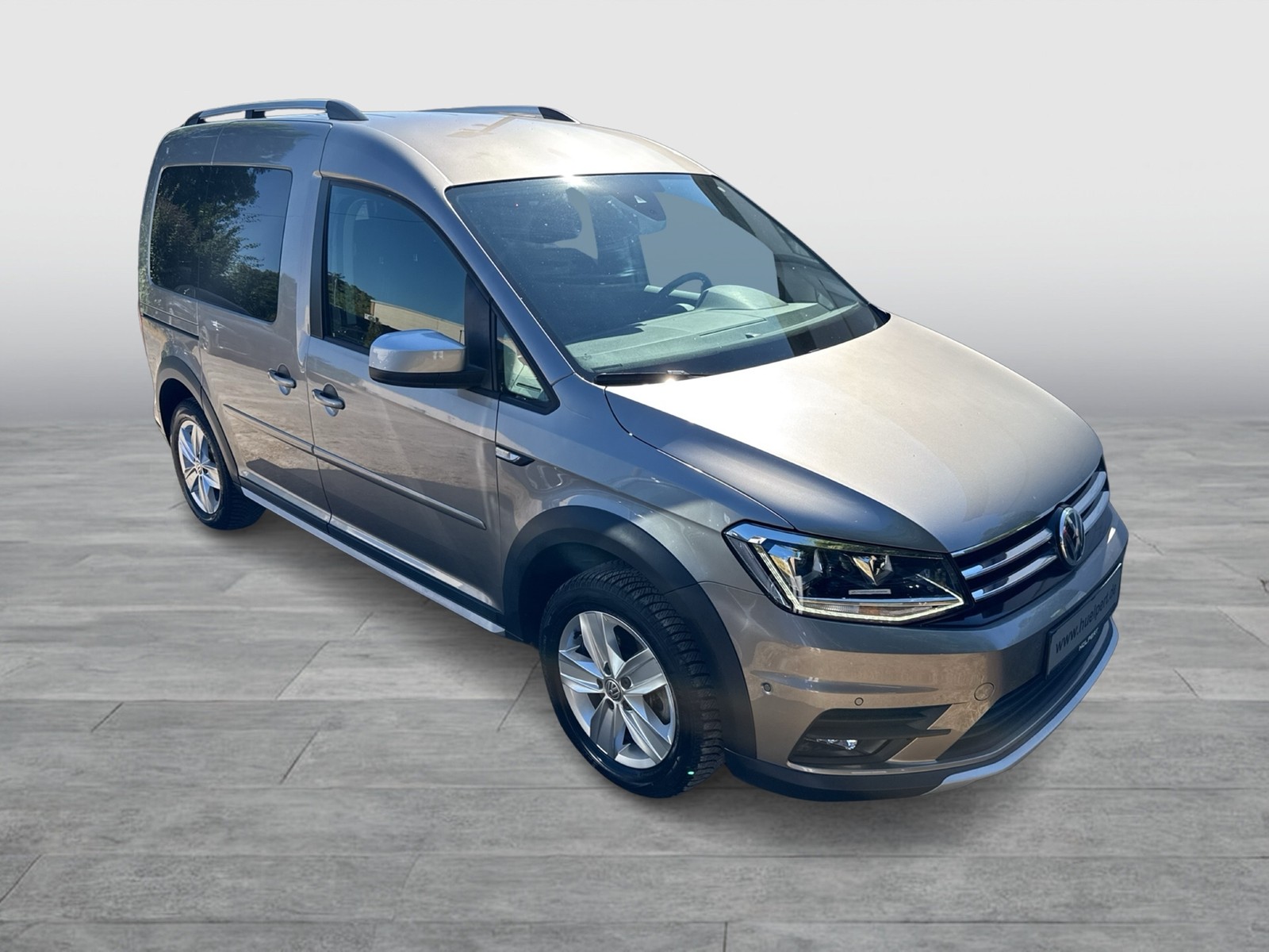 Volkswagen Caddy 2.0 ALLTRACK AHK KAMERA NAVI ALU XENON