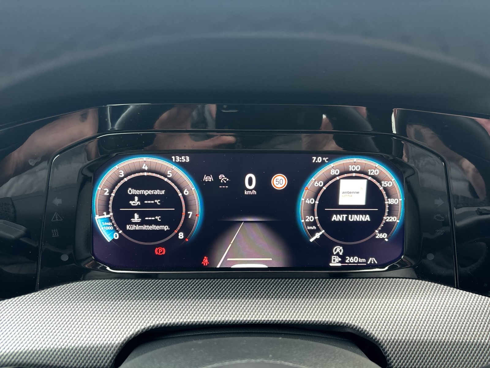 Volkswagen Golf VIII 1.5 R-LINE FACELIFT 360°CAM ACC LM17