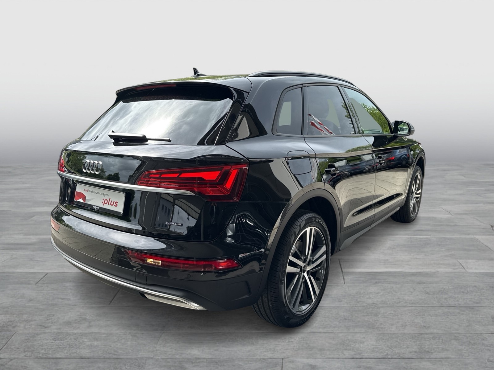 Audi Q5 40 Qu. S line eKLAPPE ALU20 TOUR-PAKET