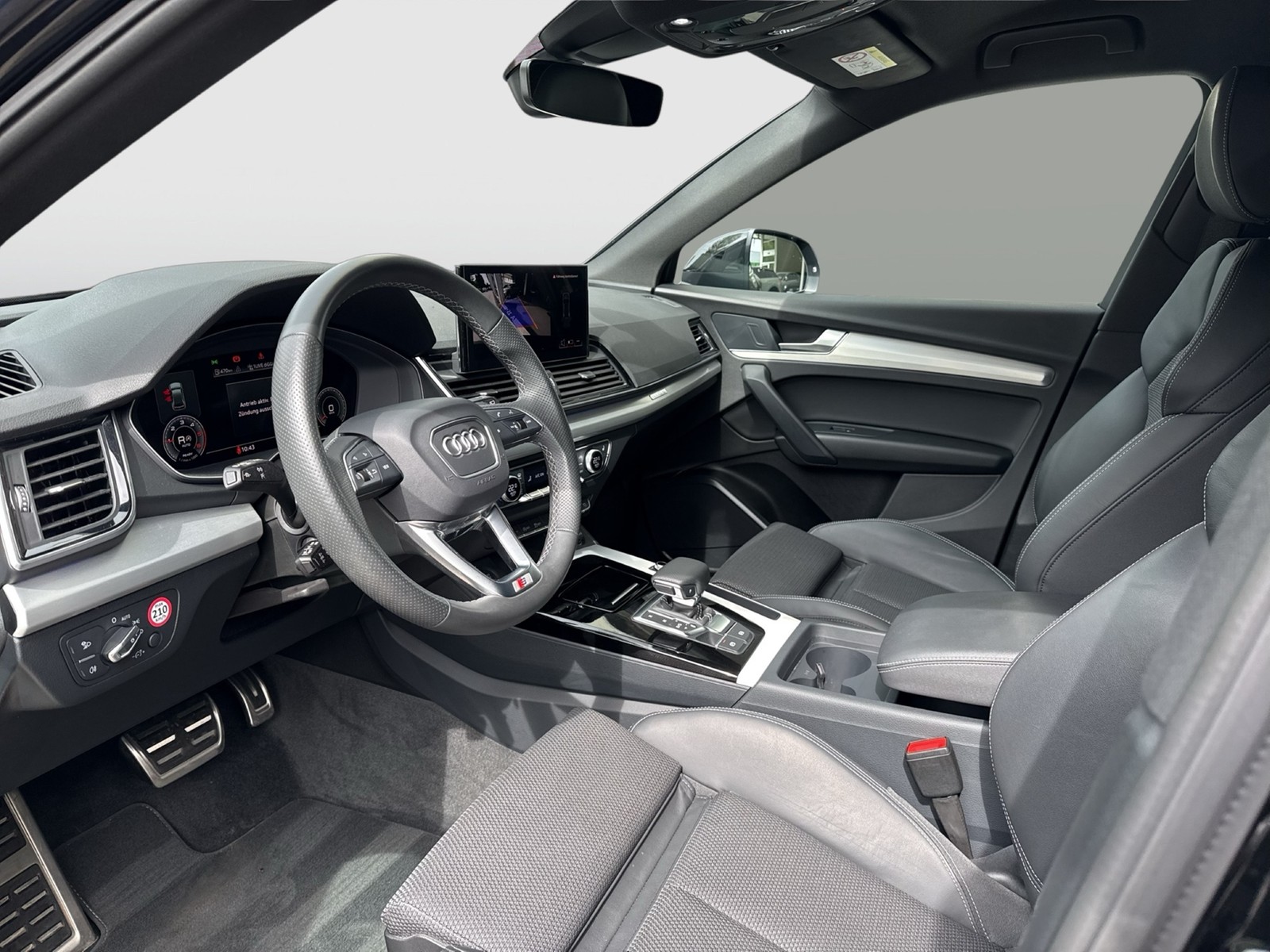 Audi Q5 40 Qu. S line eKLAPPE ALU20 TOUR-PAKET
