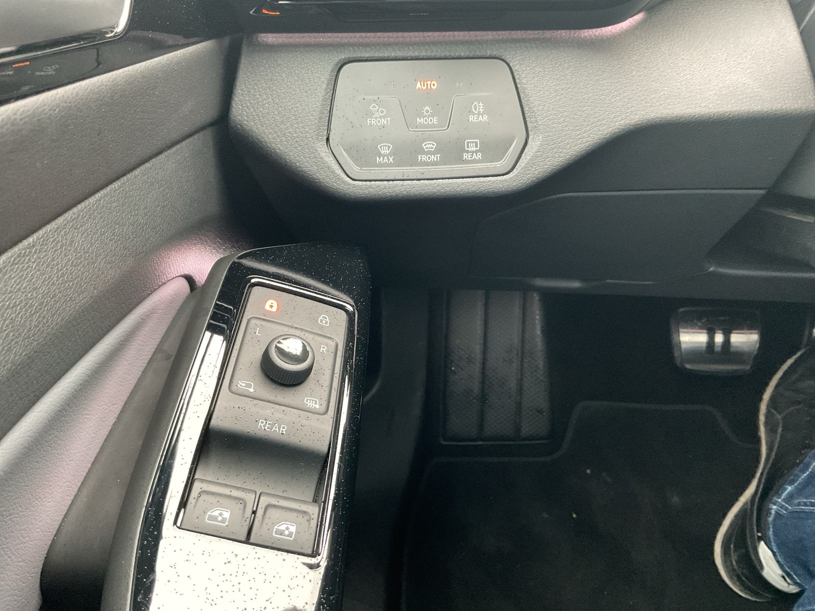 Volkswagen ID.5 PRO WÄRMEPUMPE ACC LM19 NAVI CARPLAY SITZHZ