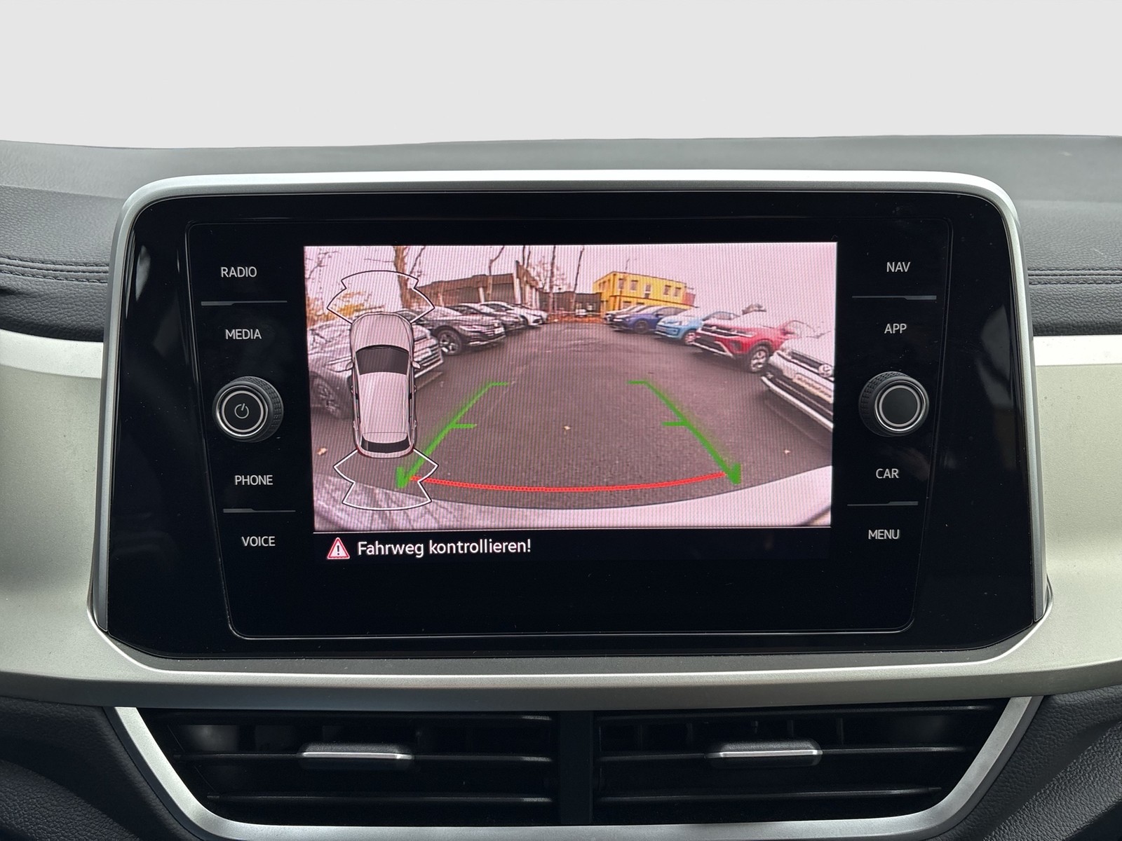 Volkswagen T-Roc 1.0 MOVE KAMERA ACC ALU17 NAVI SITZHEIZ