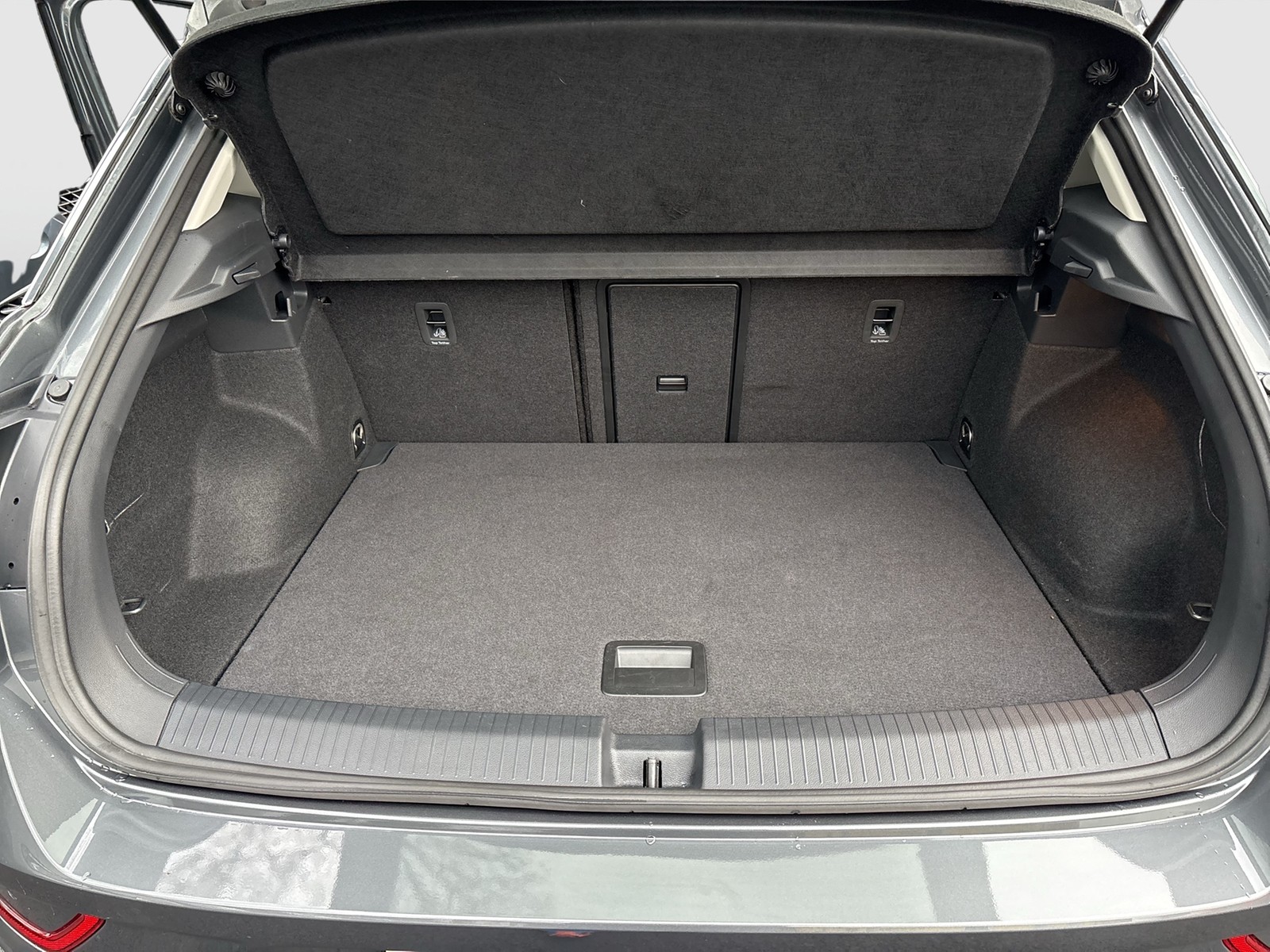 Volkswagen T-Roc 1.0 MOVE KAMERA ACC ALU17 NAVI SITZHEIZ