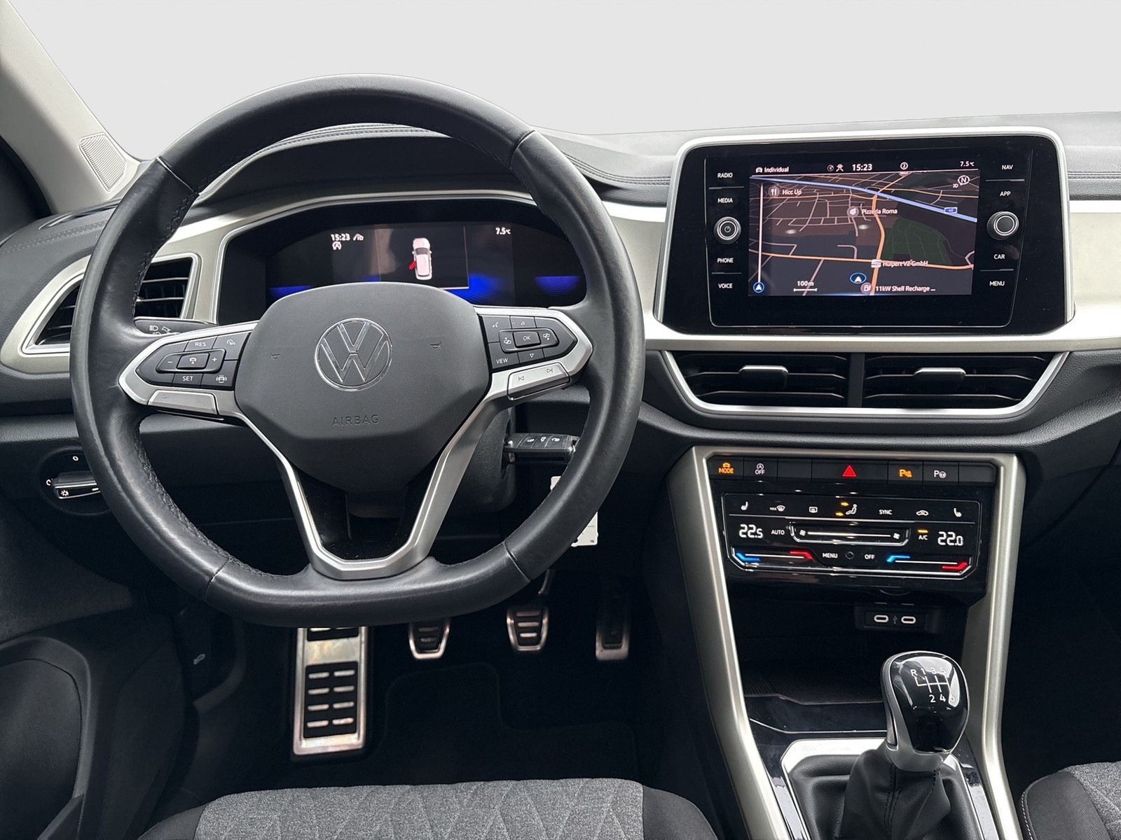 Volkswagen T-Roc 1.0 MOVE KAMERA ACC ALU17 NAVI SITZHEIZ